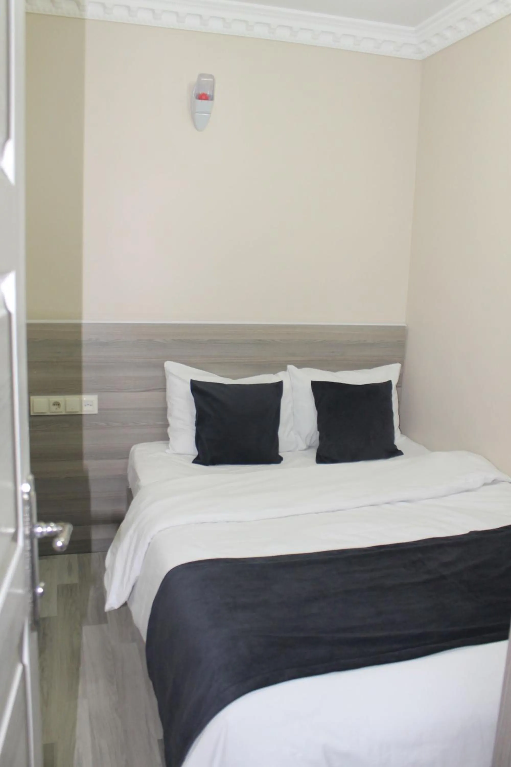 Bed in Uzungöl Öztürk Hotel