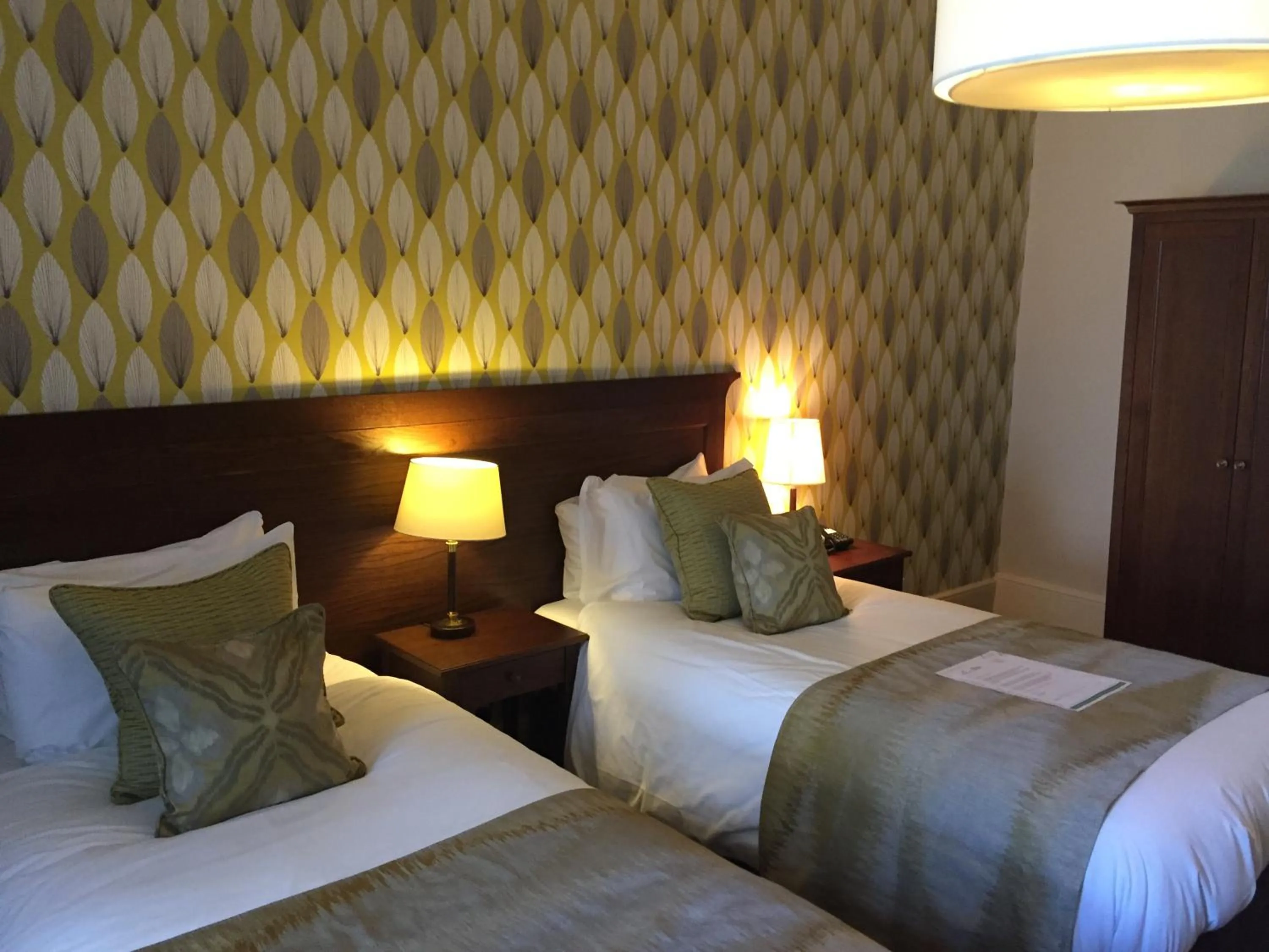 Photo of the whole room, Bed in Royal Hotel by Greene King Inns