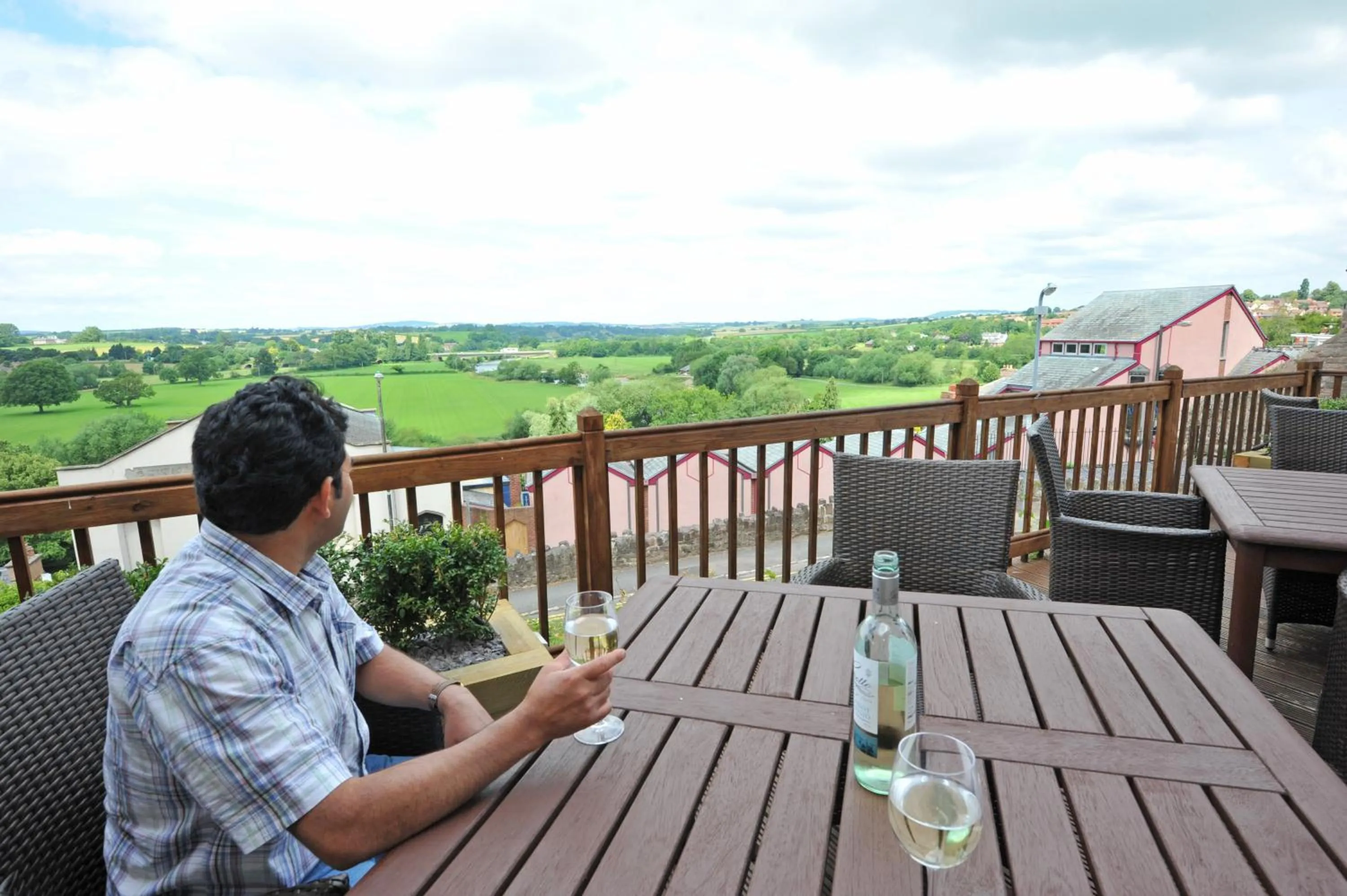 Balcony/Terrace in Royal Hotel by Greene King Inns