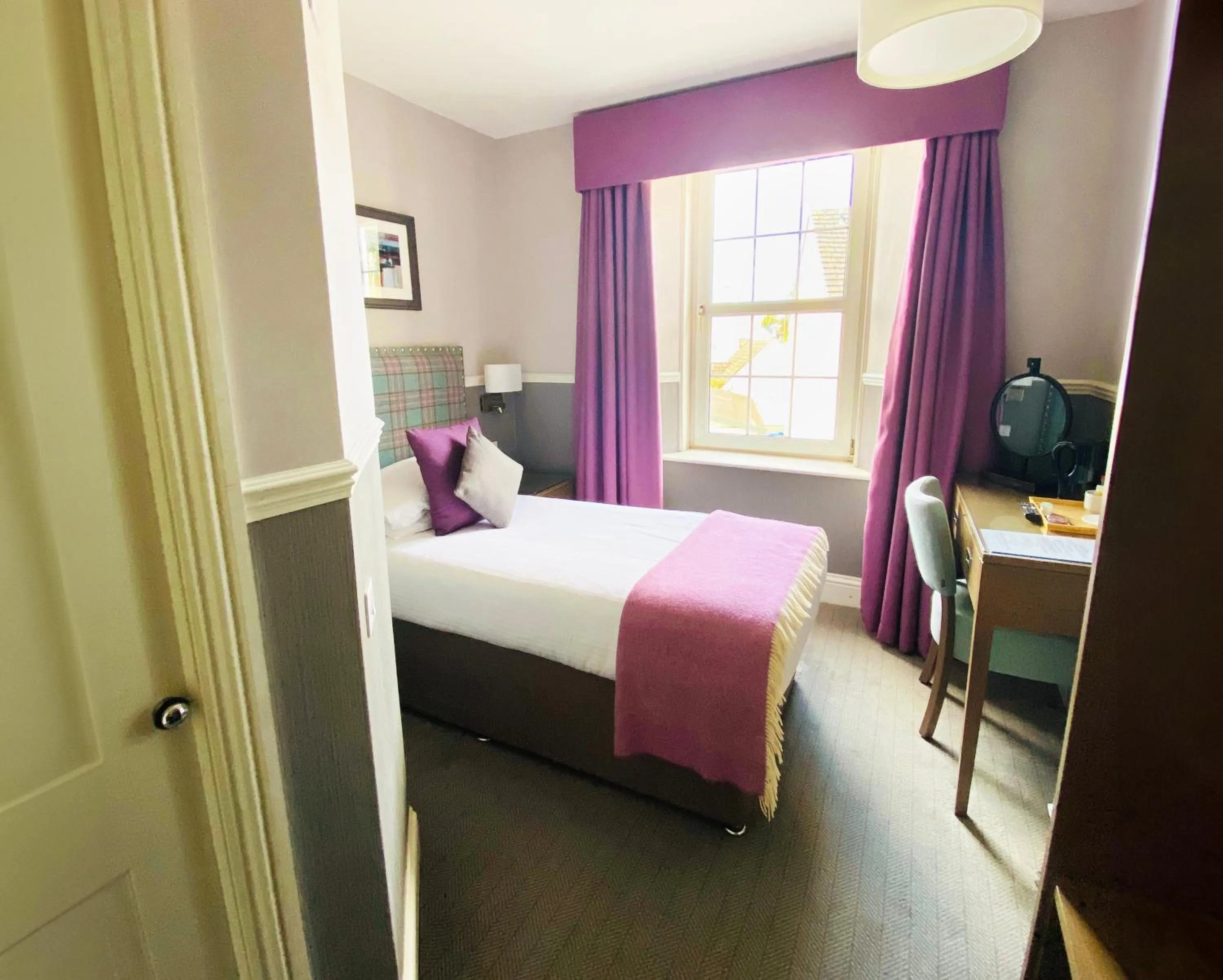 Bed in Balmacara Hotel