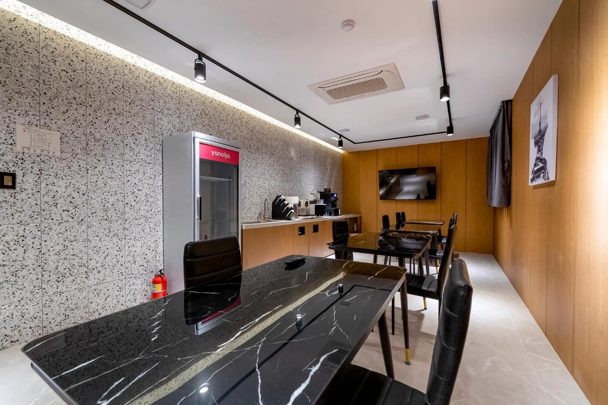 Seating area in 충주 어반브라운호텔