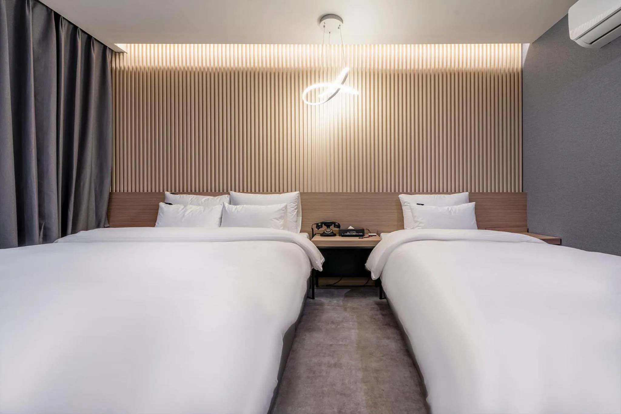 Bed in 충주 어반브라운호텔