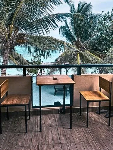 Crown Beach Villas with direct access to the Bikini Beach