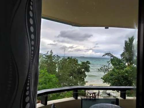 Crown Beach Villas with direct access to the Bikini Beach