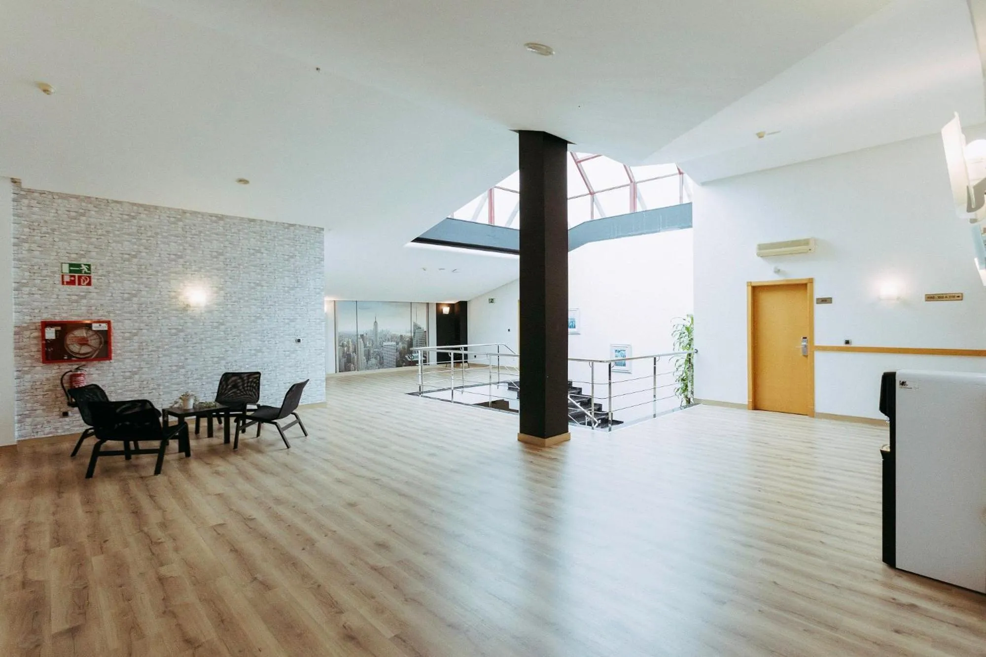 Seating area in Hotel Alfonso I