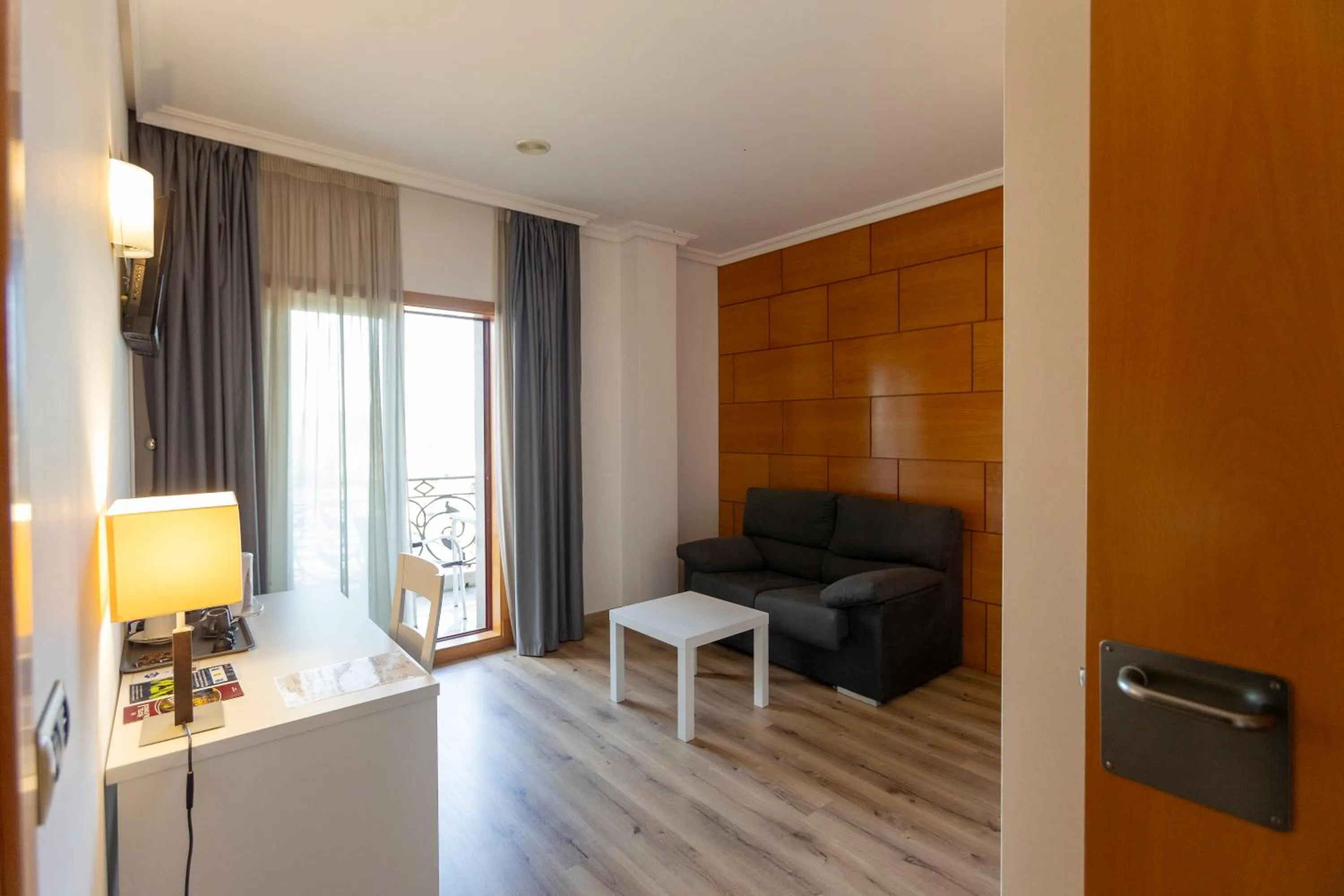 Seating area in Hotel Alfonso I