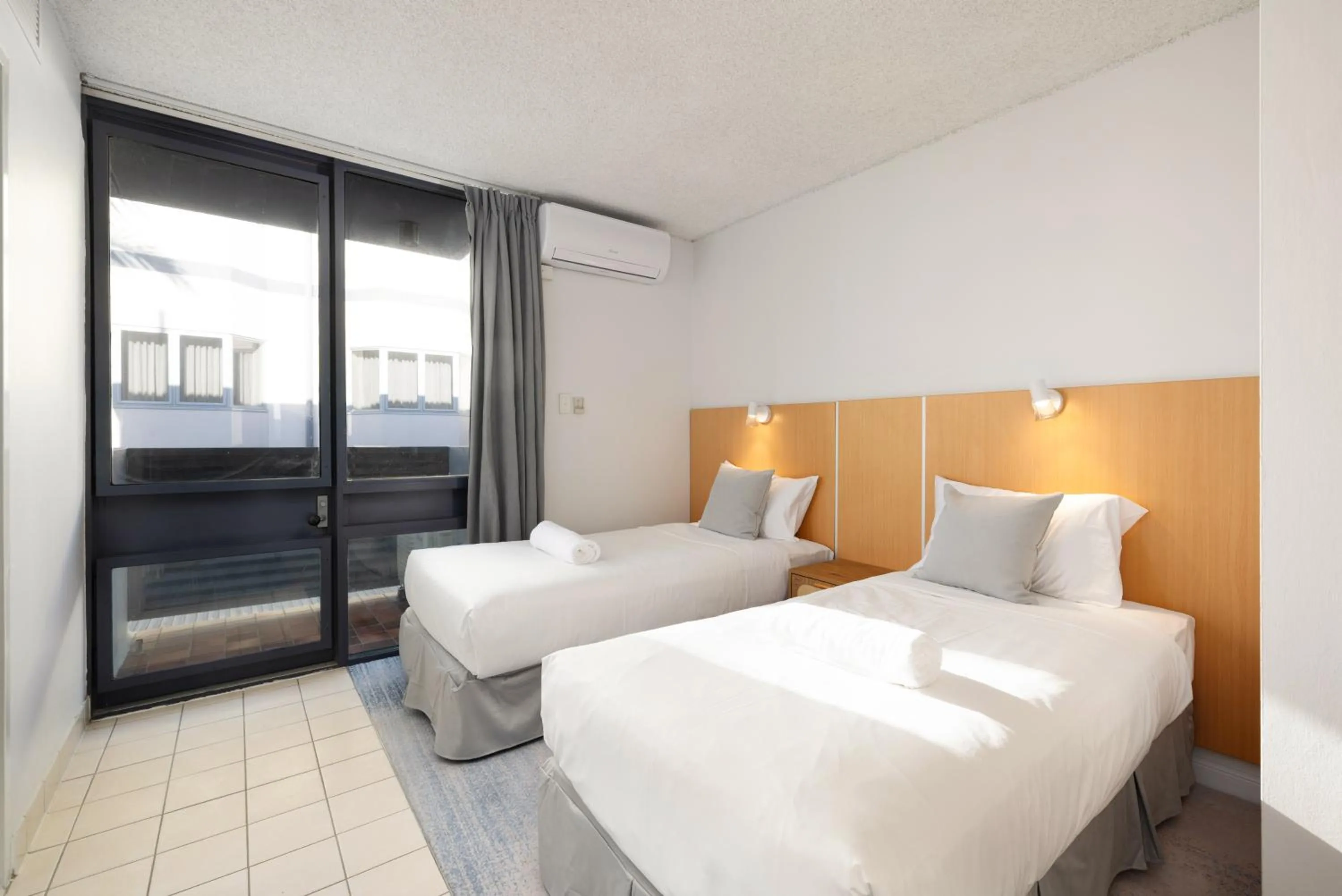 Bed in Asraport Motel