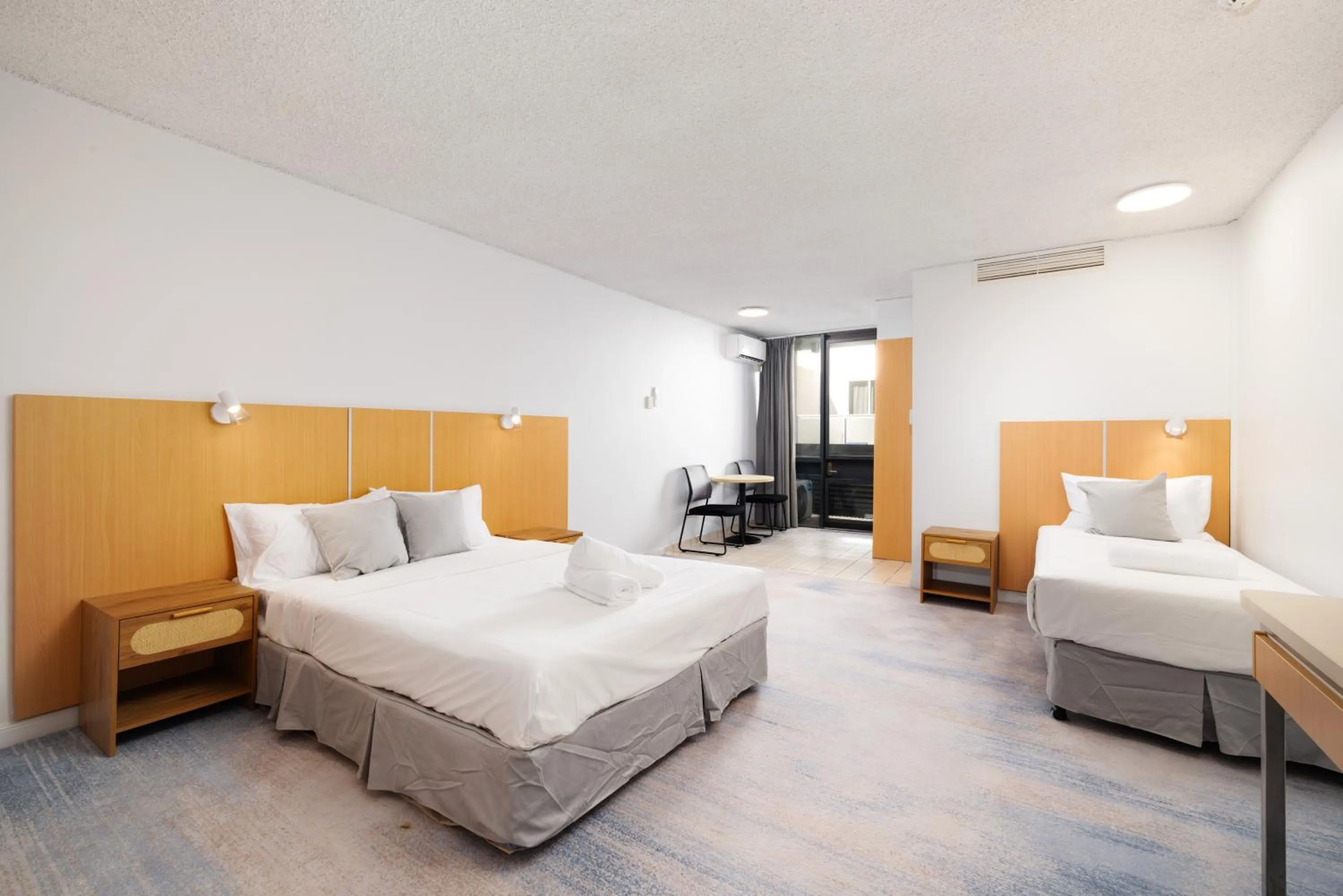 Bed in Asraport Motel