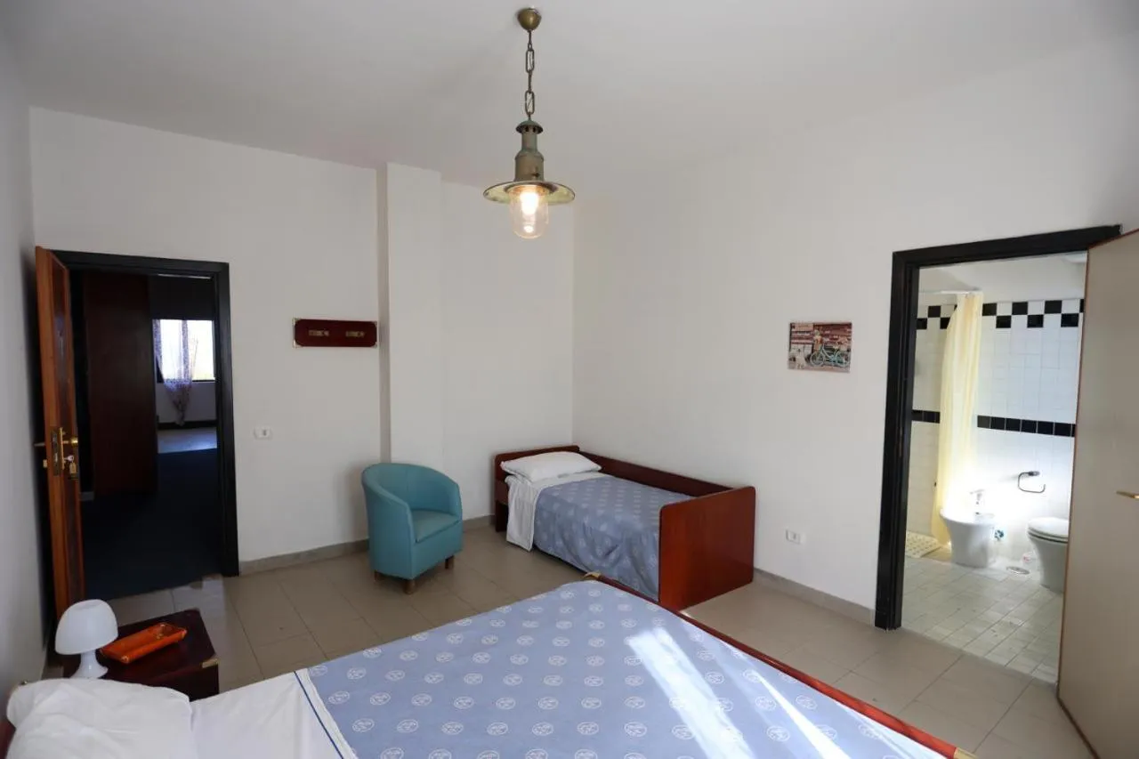 Bed in Hotel Barracuda