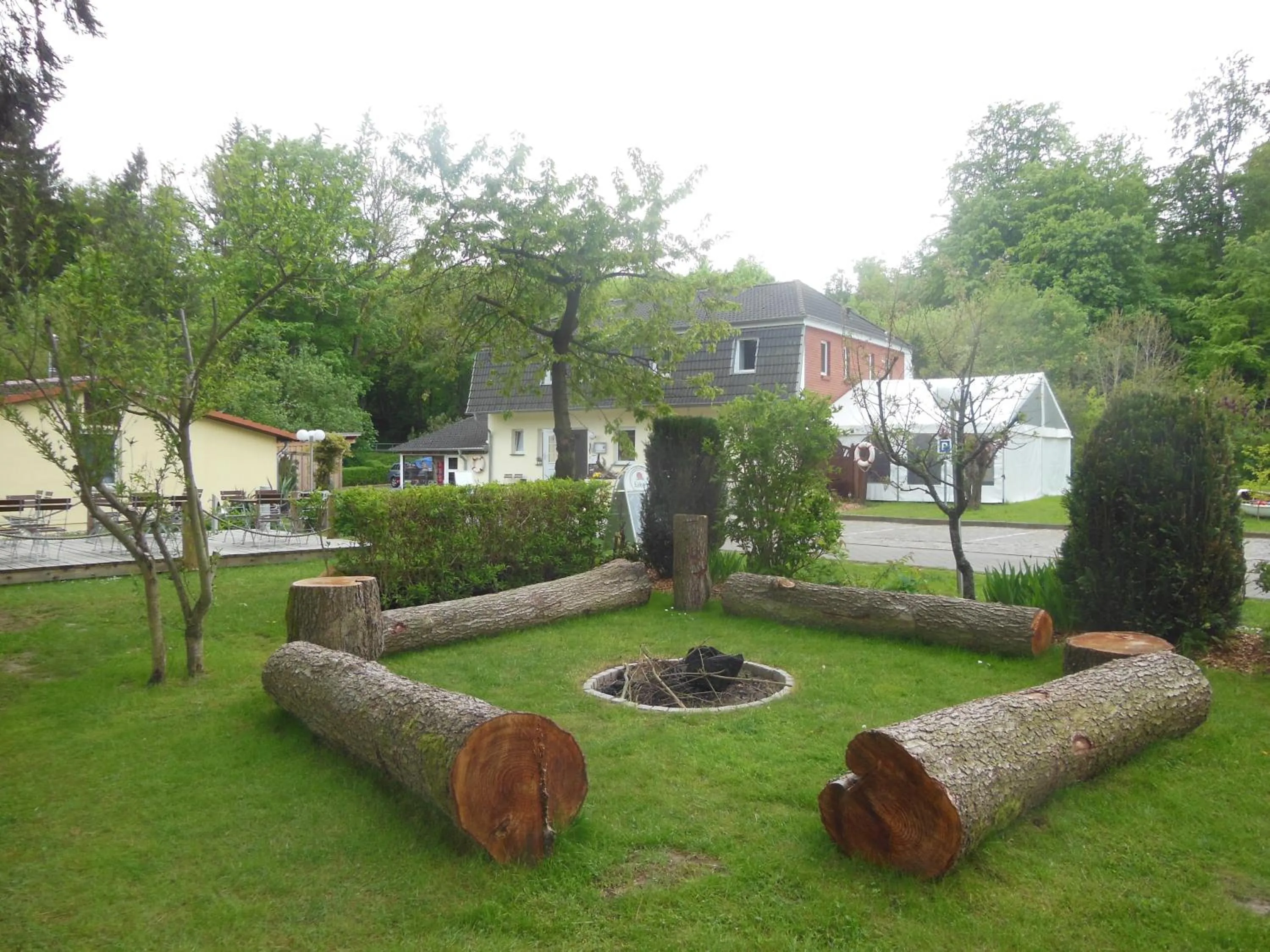 BBQ facilities in Pension "Am Brunnen"