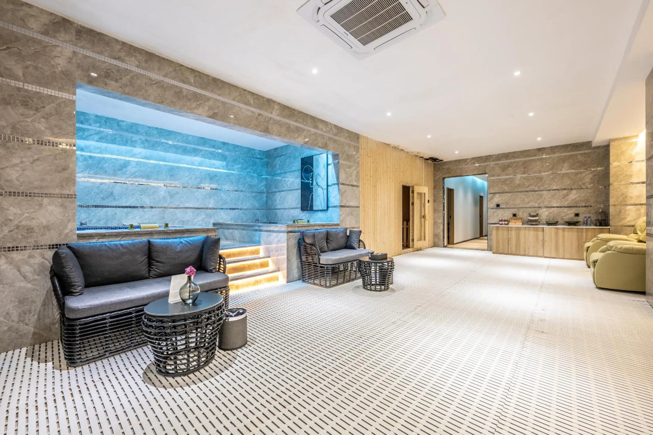 Spa and wellness centre/facilities in Bole Jing Pin Hotel