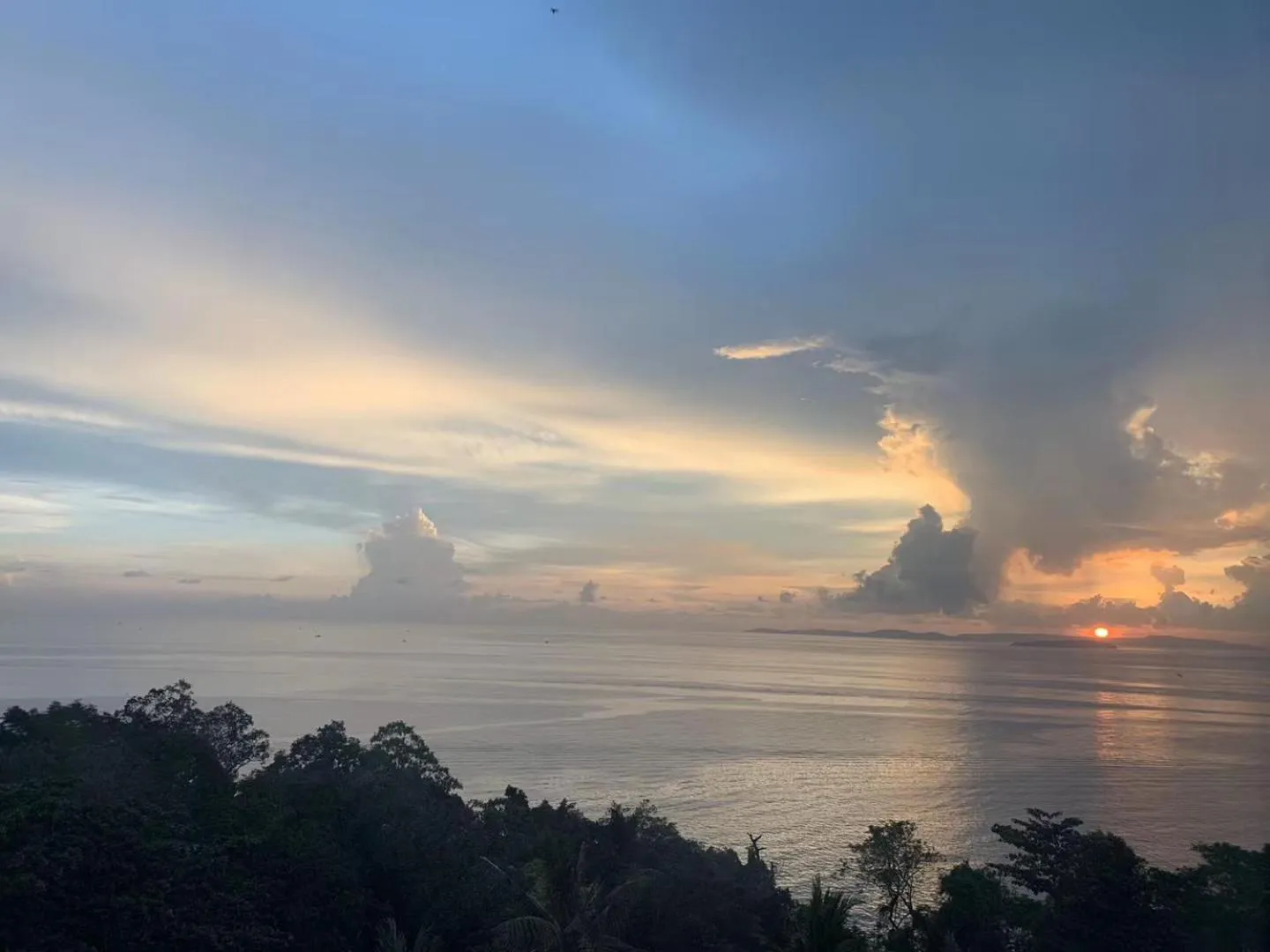 Sunset in Bole Jing Pin Hotel