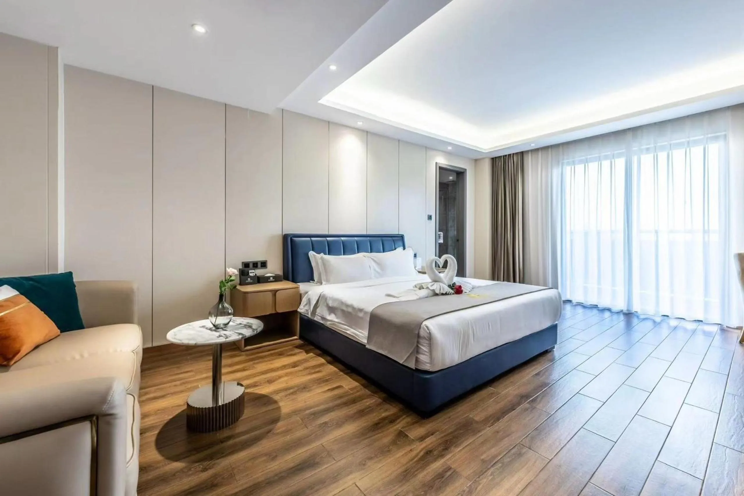 Bedroom, Bed in Bole Jing Pin Hotel