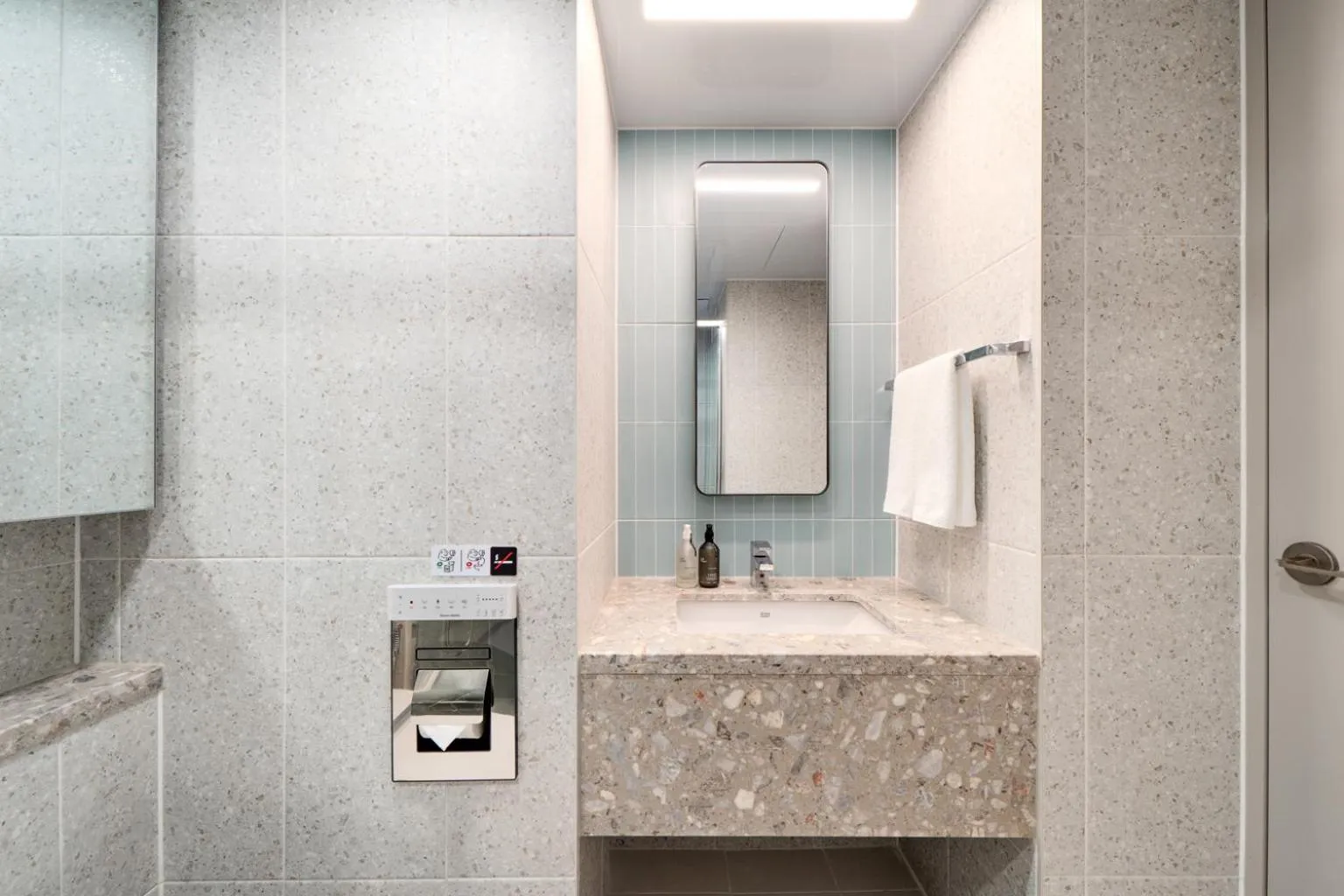 Bathroom in Urbanstay Incheon ChinaTown