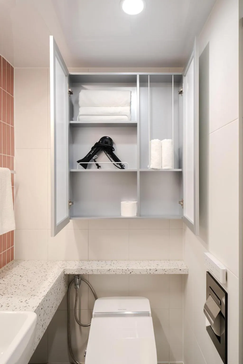 Toilet in Urbanstay Incheon ChinaTown