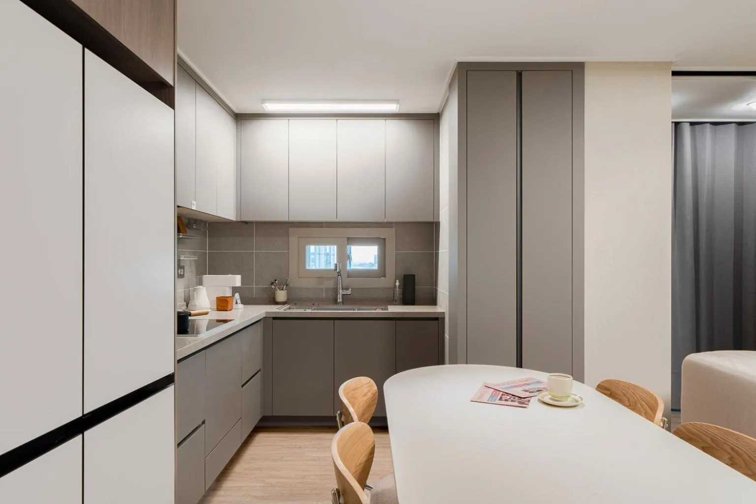 Dining area in Urbanstay Incheon ChinaTown