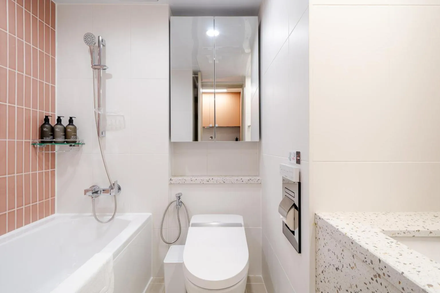 Toilet in Urbanstay Incheon ChinaTown