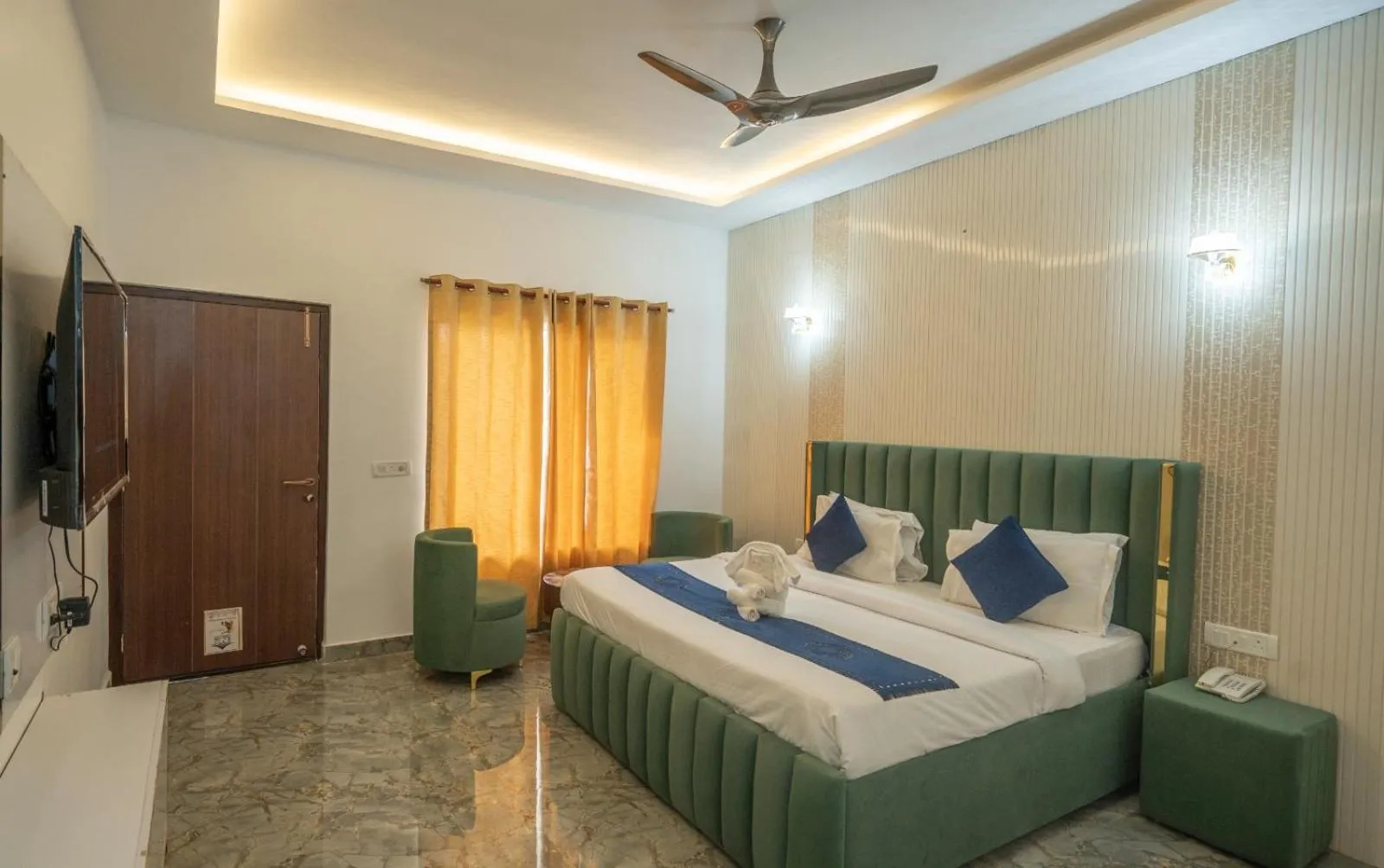 Bed in Corbett Holiday Forest Resort