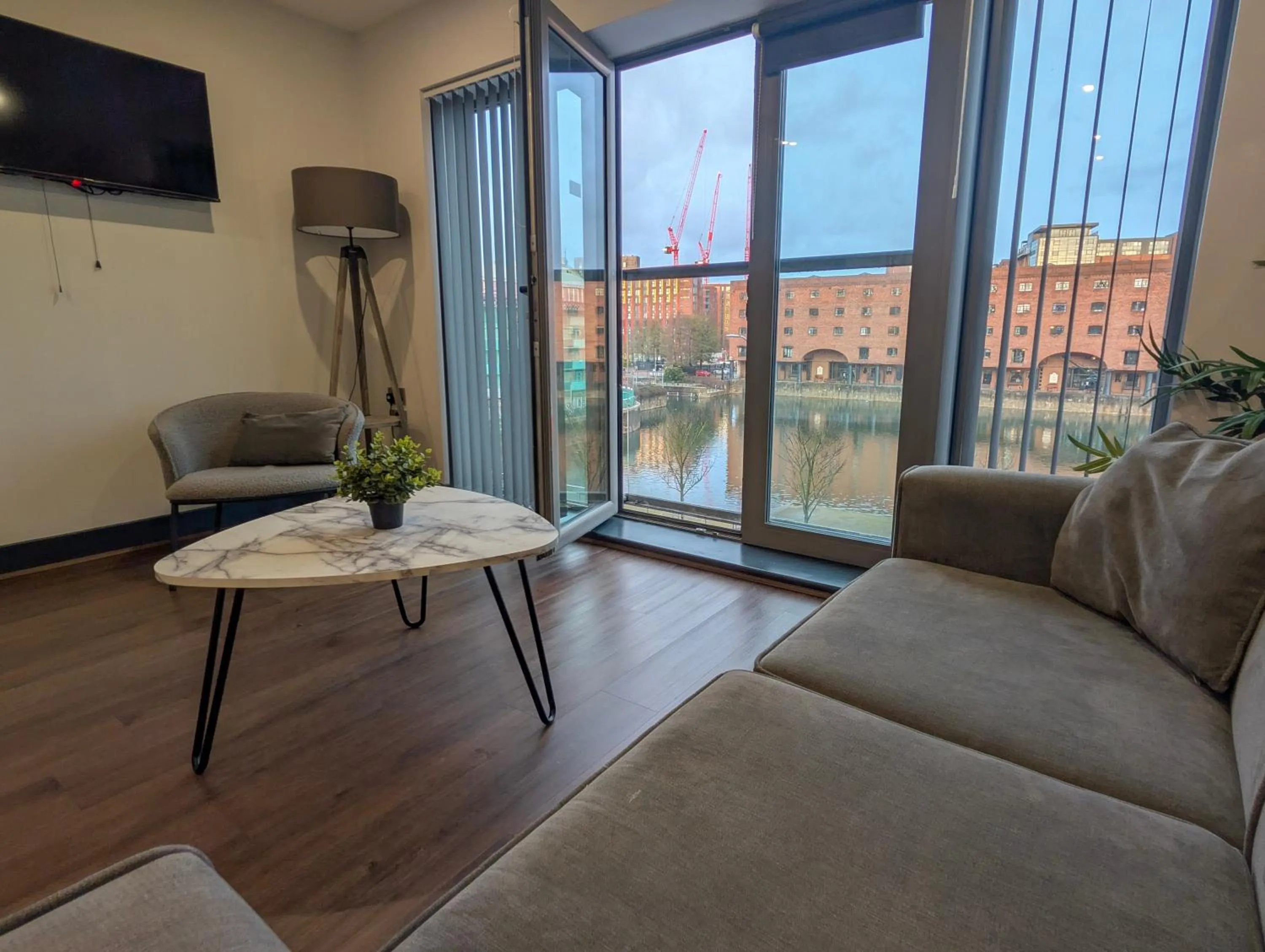 Dockside Aparthotel, Best Western Signature Collection