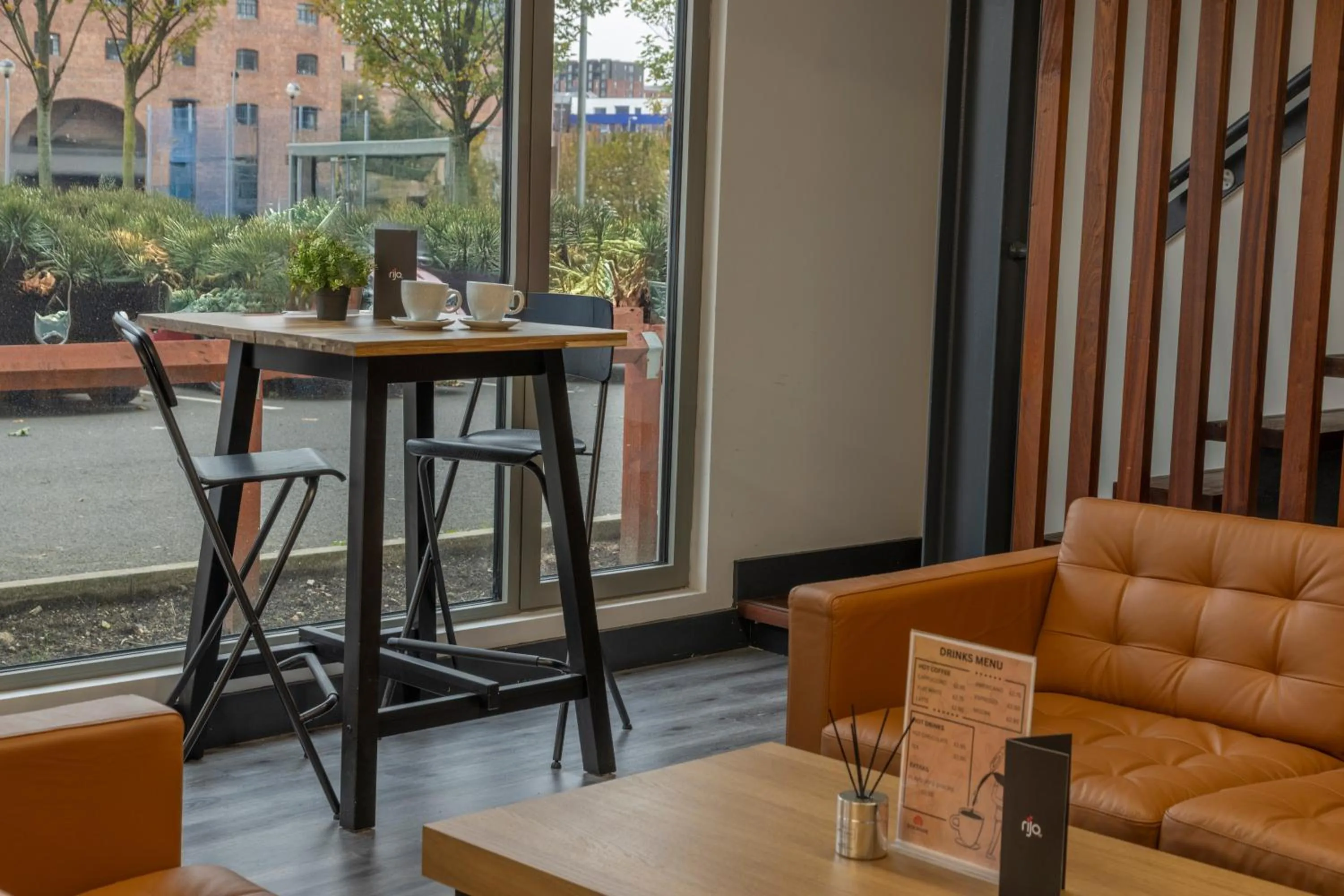 Seating area in Dockside Aparthotel, Best Western Signature Collection