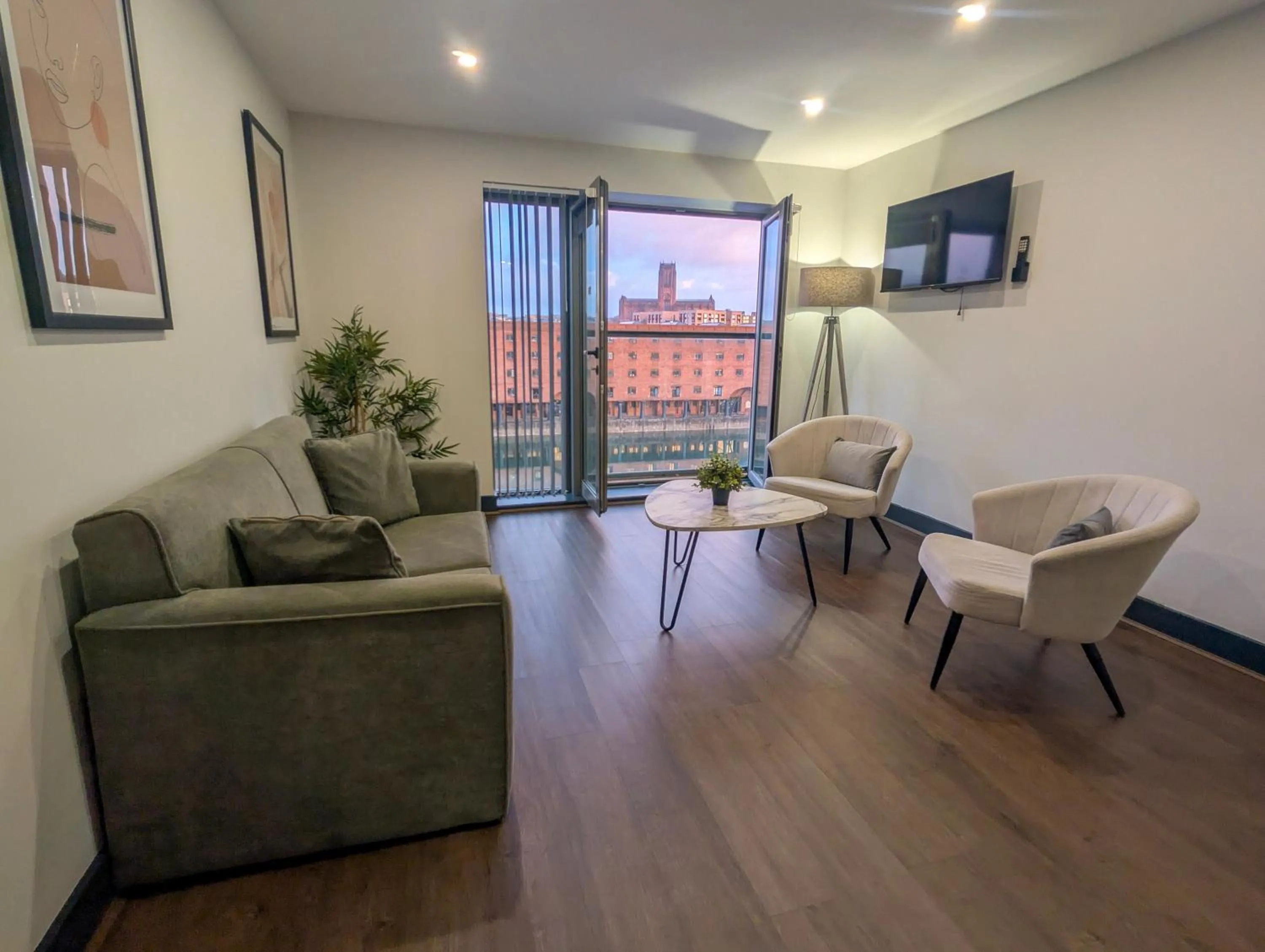 Dockside Aparthotel, Best Western Signature Collection