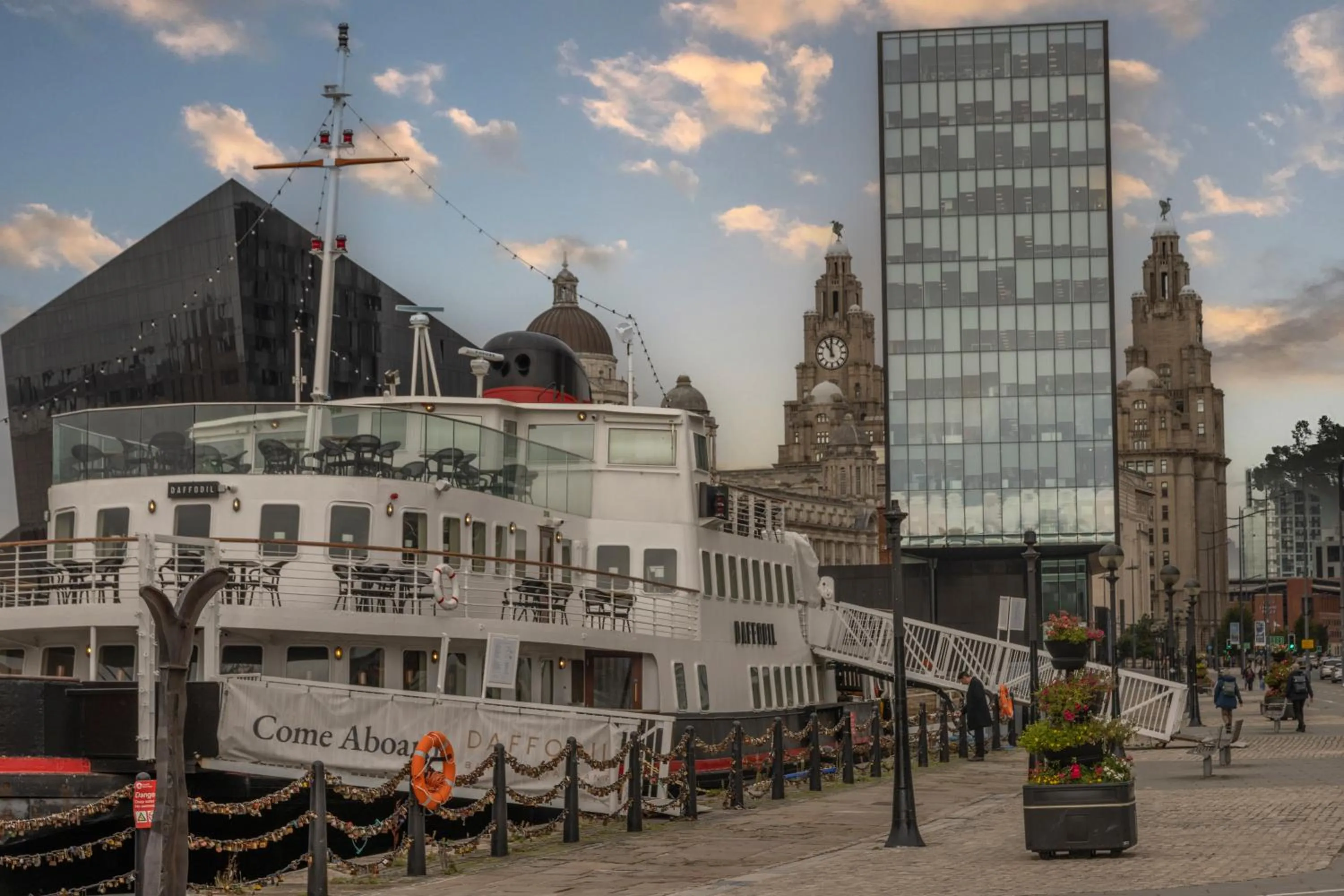 Nearby landmark in Dockside Aparthotel, Best Western Signature Collection