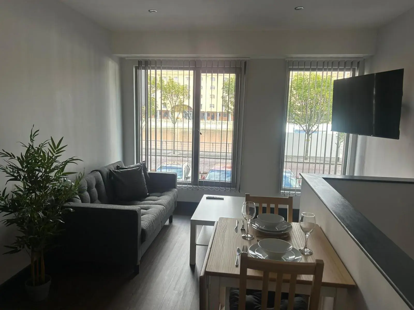 Studio Apartment with One Double Bed, Kitchen and Walk-In Shower - Non-Smoking in Dockside Aparthotel, Best Western Signature Collection Studio Apartment with One Double Bed, Kitchen and Walk-In Shower - Non-Smoking in Dockside Aparthotel, Best Western Signature Collection