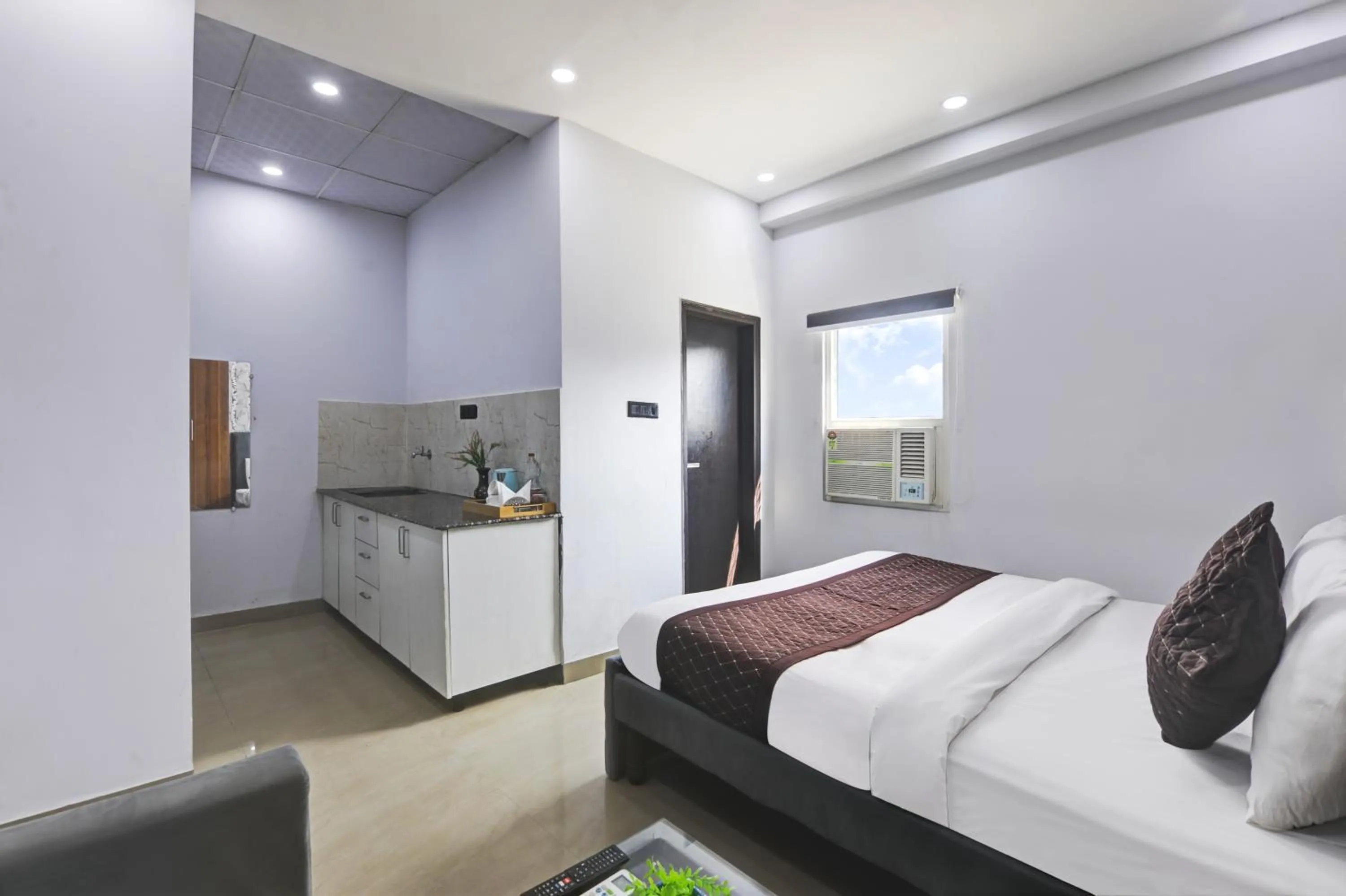 Bed in Hotel The Rasa at Vasundhara