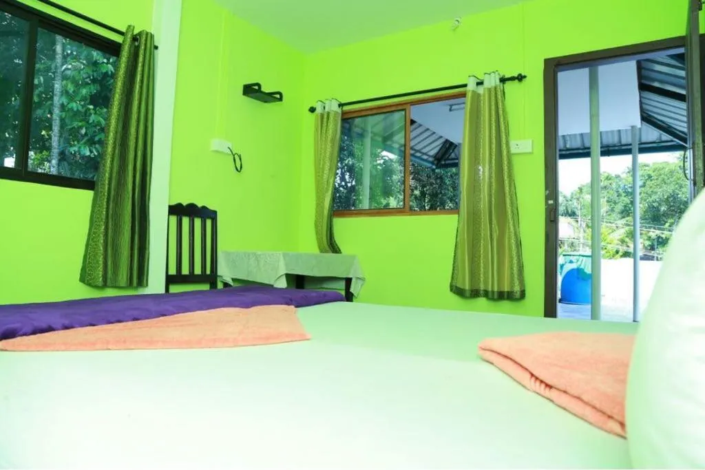 Budget Double Room in Dean Dale Cottages