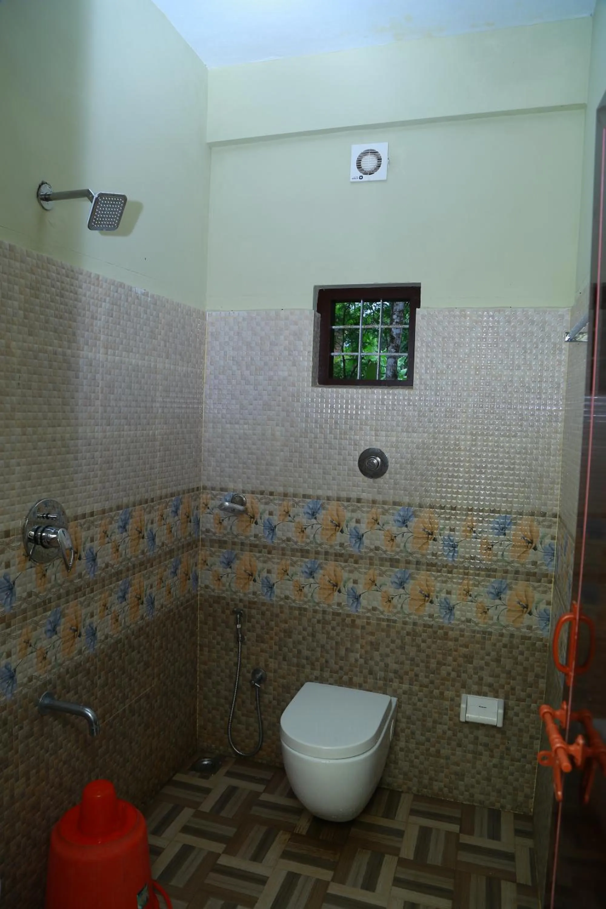 Shower in Dean Dale Cottages