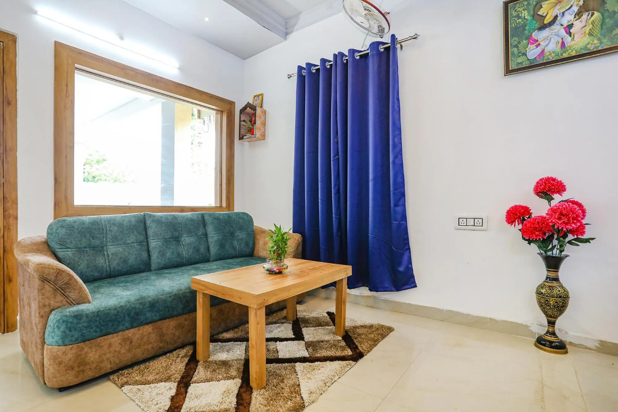 Seating area in FabHotel Sonnet Inns