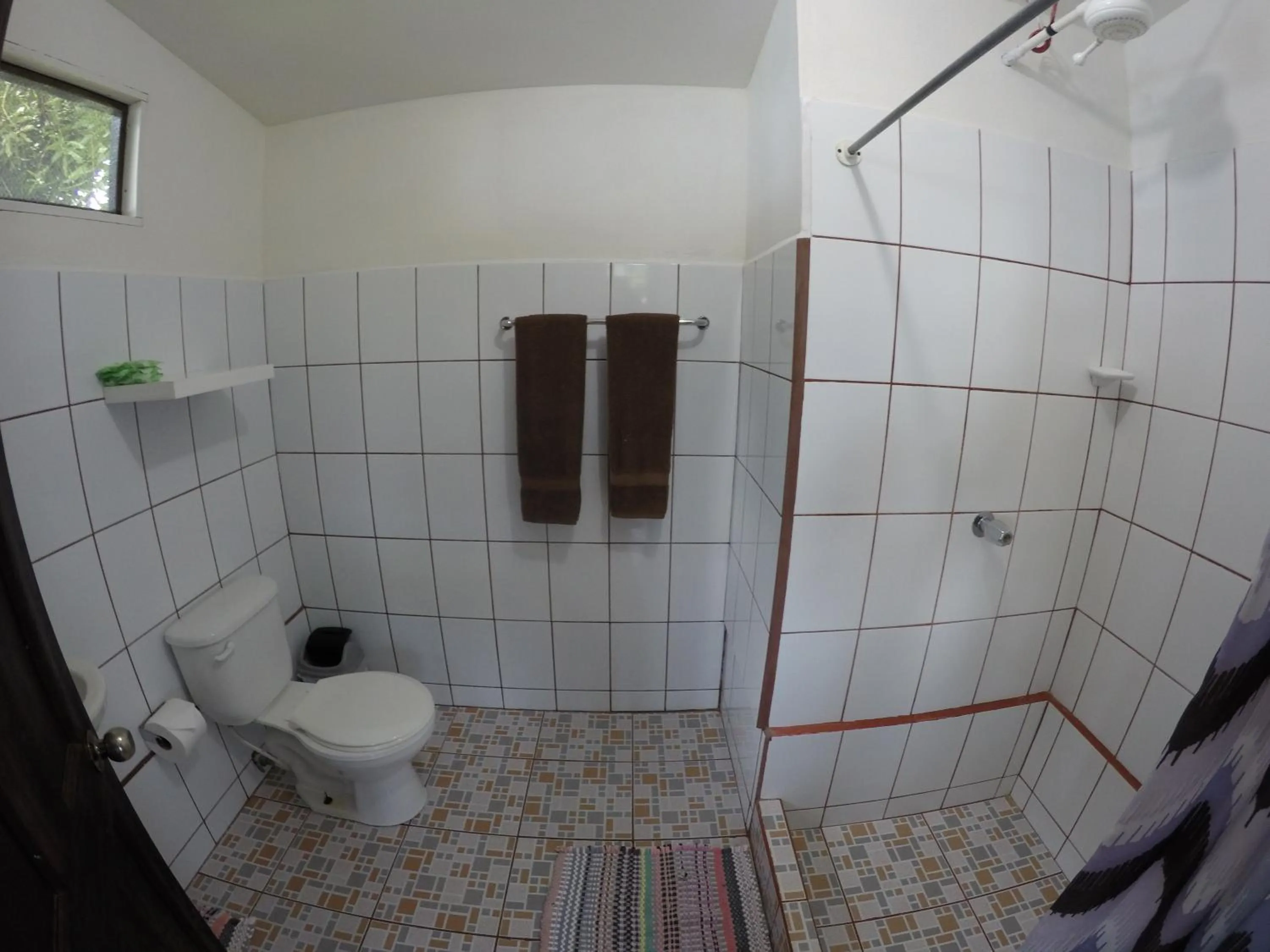 Bathroom in Pacheco Tours Beach Cabins