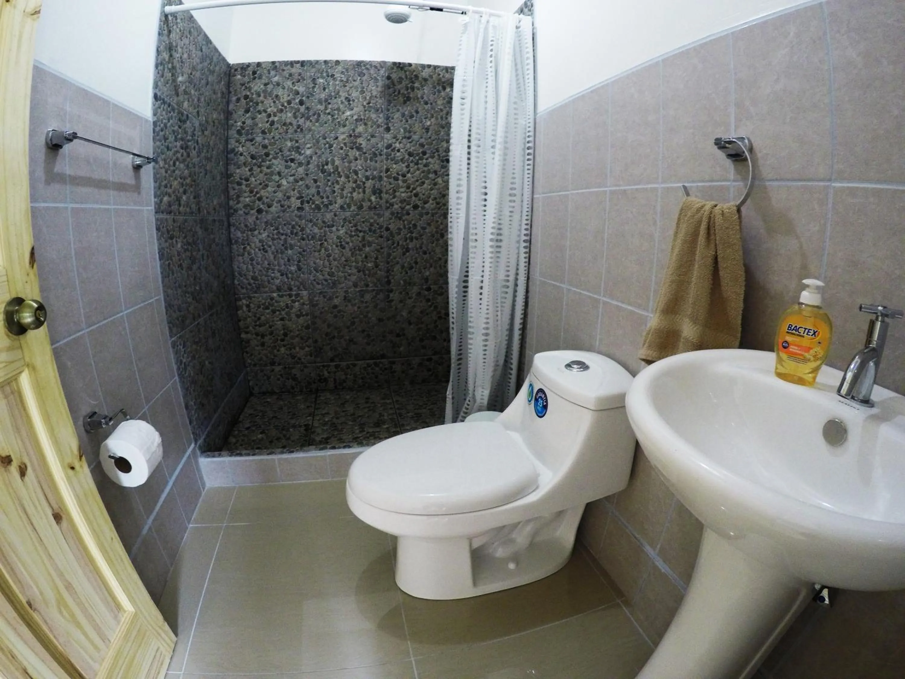 Bathroom in Pacheco Tours Beach Cabins