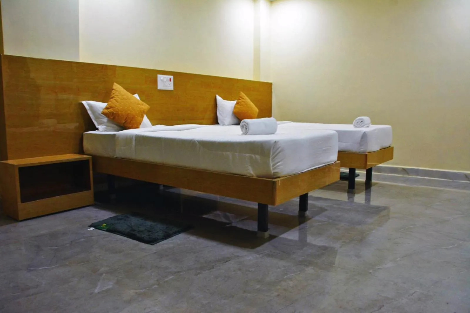 Bedroom, Bed in Udupi Deluxe Lodge Gulbarga