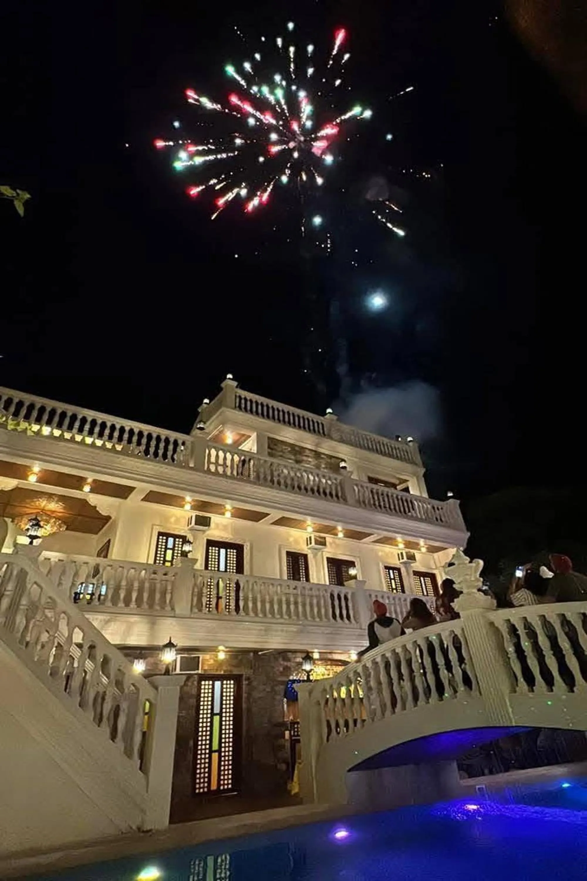 Night in Sibsib Baybayin Beach Resort Cavite