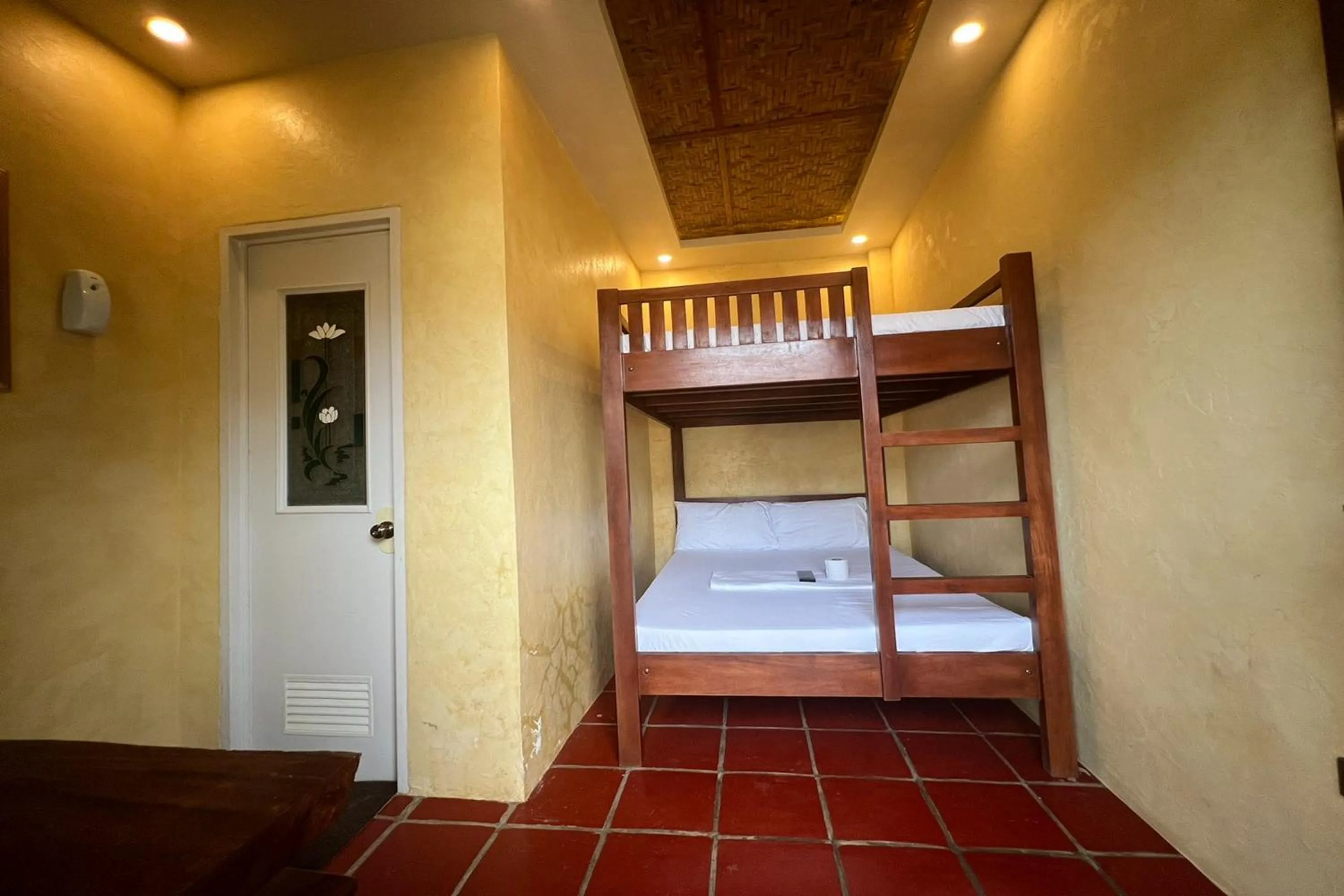 Bed in Sibsib Baybayin Beach Resort