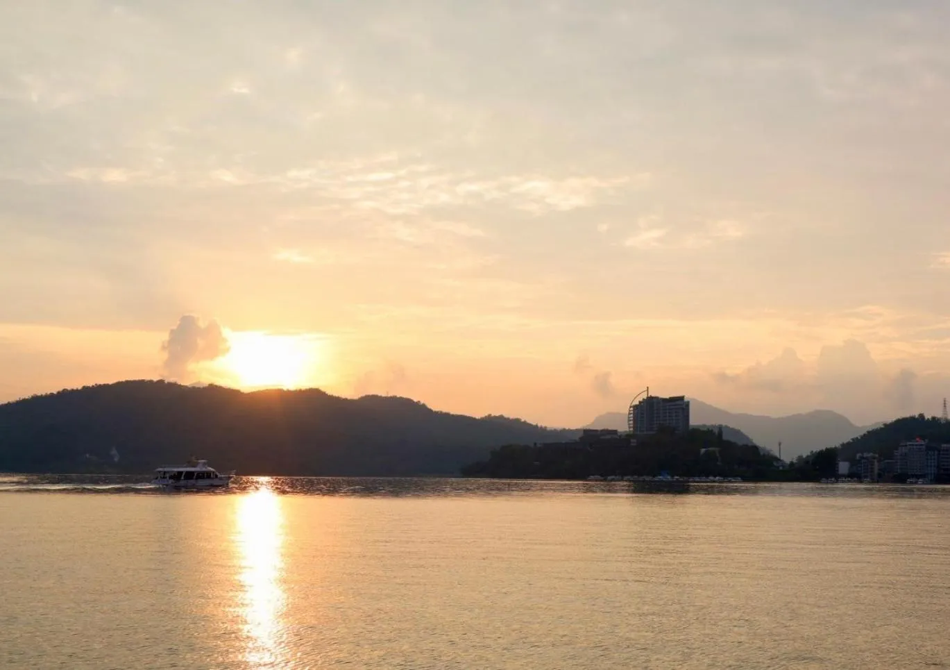 Property building in Grand Hilai Sun Moon Lake