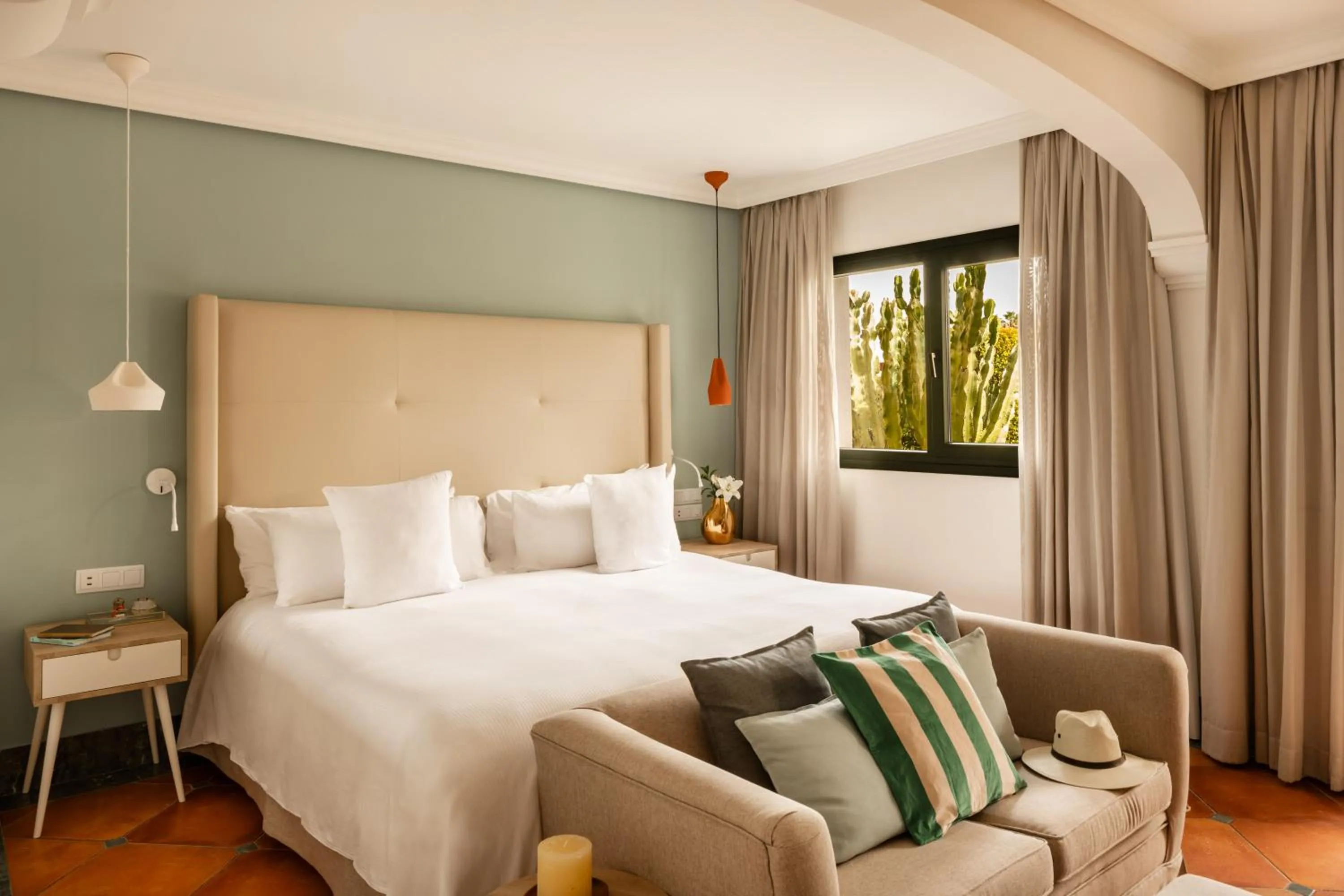 Bed in Palacio de Sancti Petri, a Gran Meliá - The Leading Hotels of the World