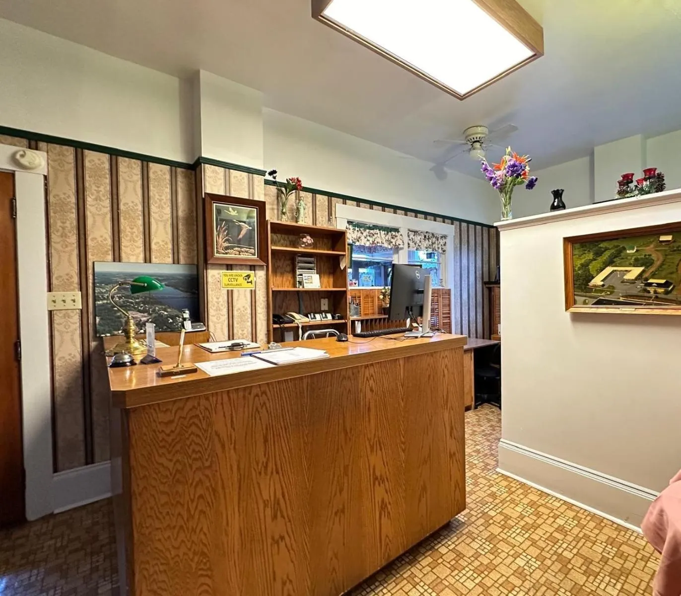 Lobby or reception in Stiles Motel Hill View