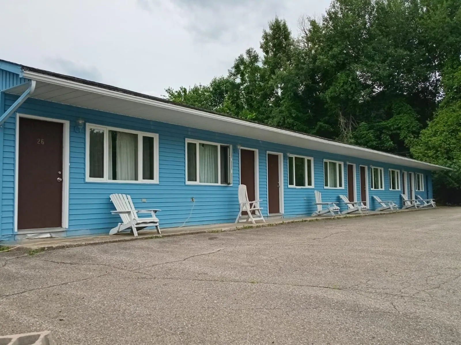 Property building in Stiles Motel Hill View