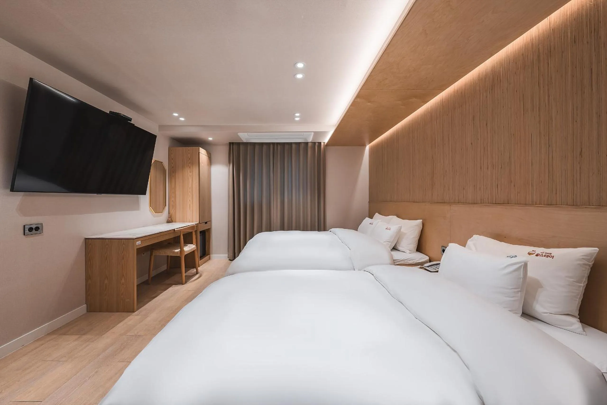 Bed in Gridt Hotel & Home