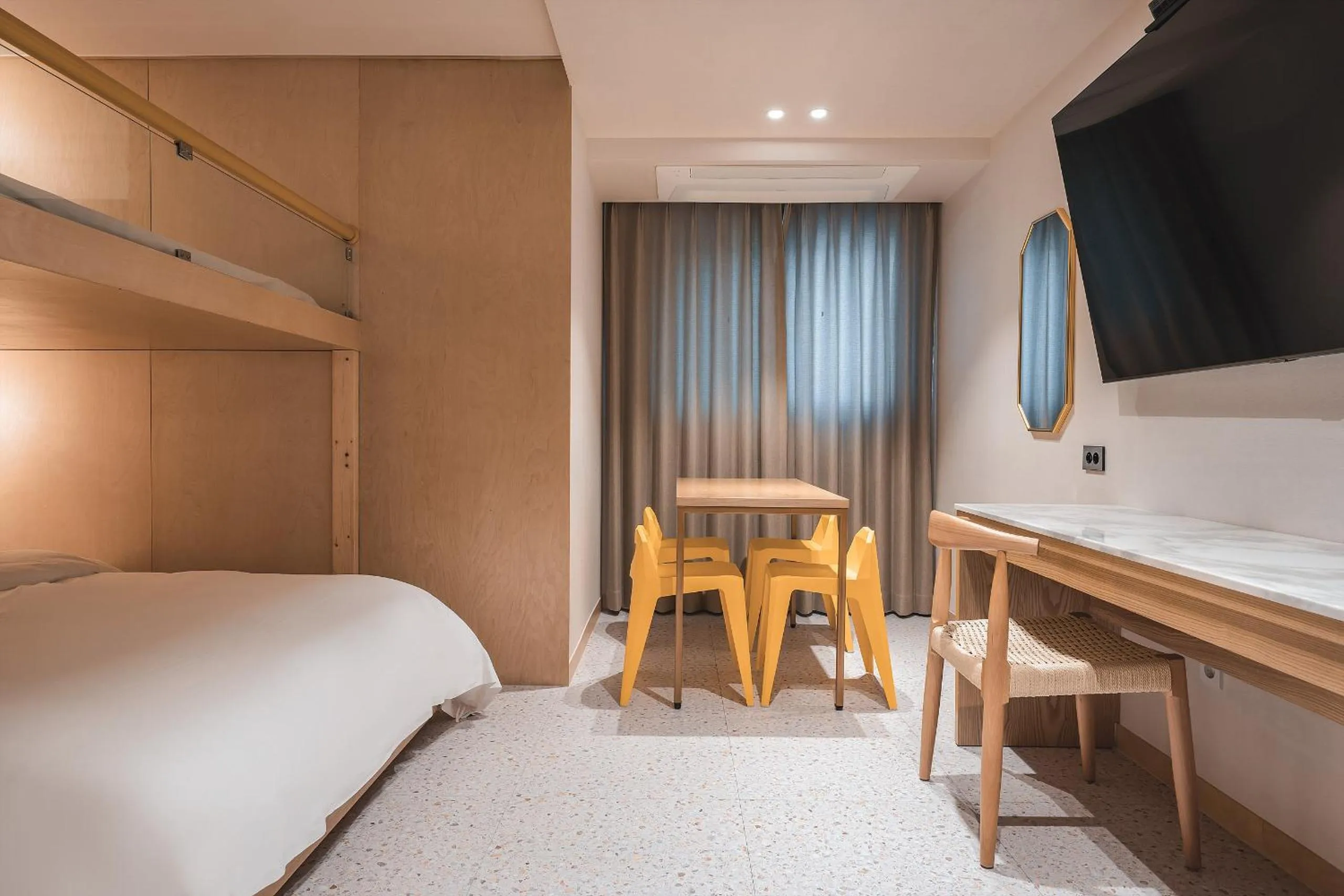 Bed in Gridt Hotel & Home