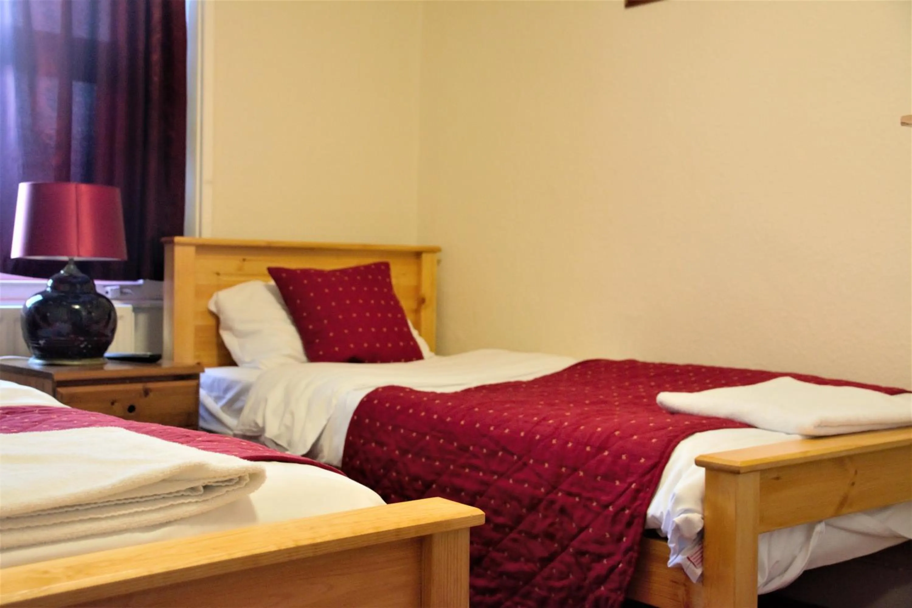 Bed in Bow Guest House