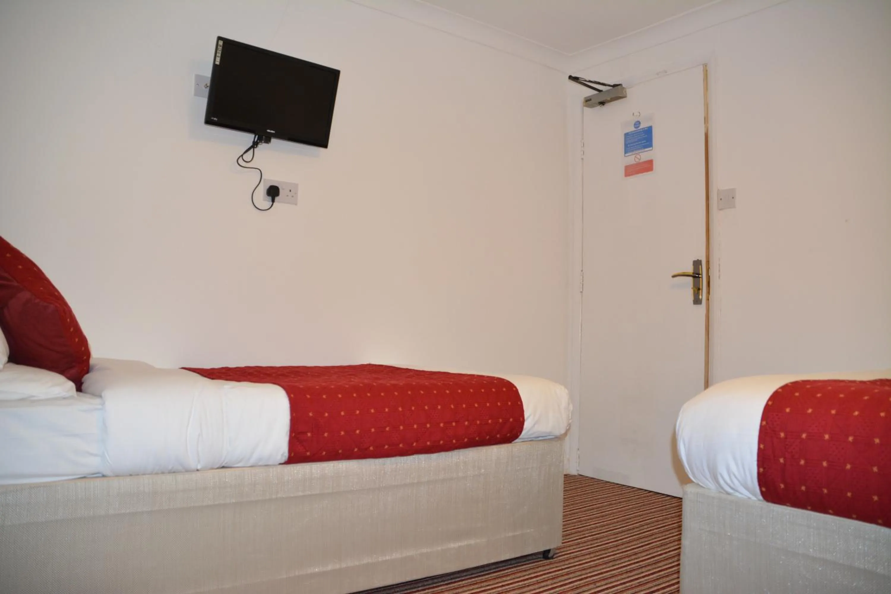 Bedroom, Bed in Bow Guest House