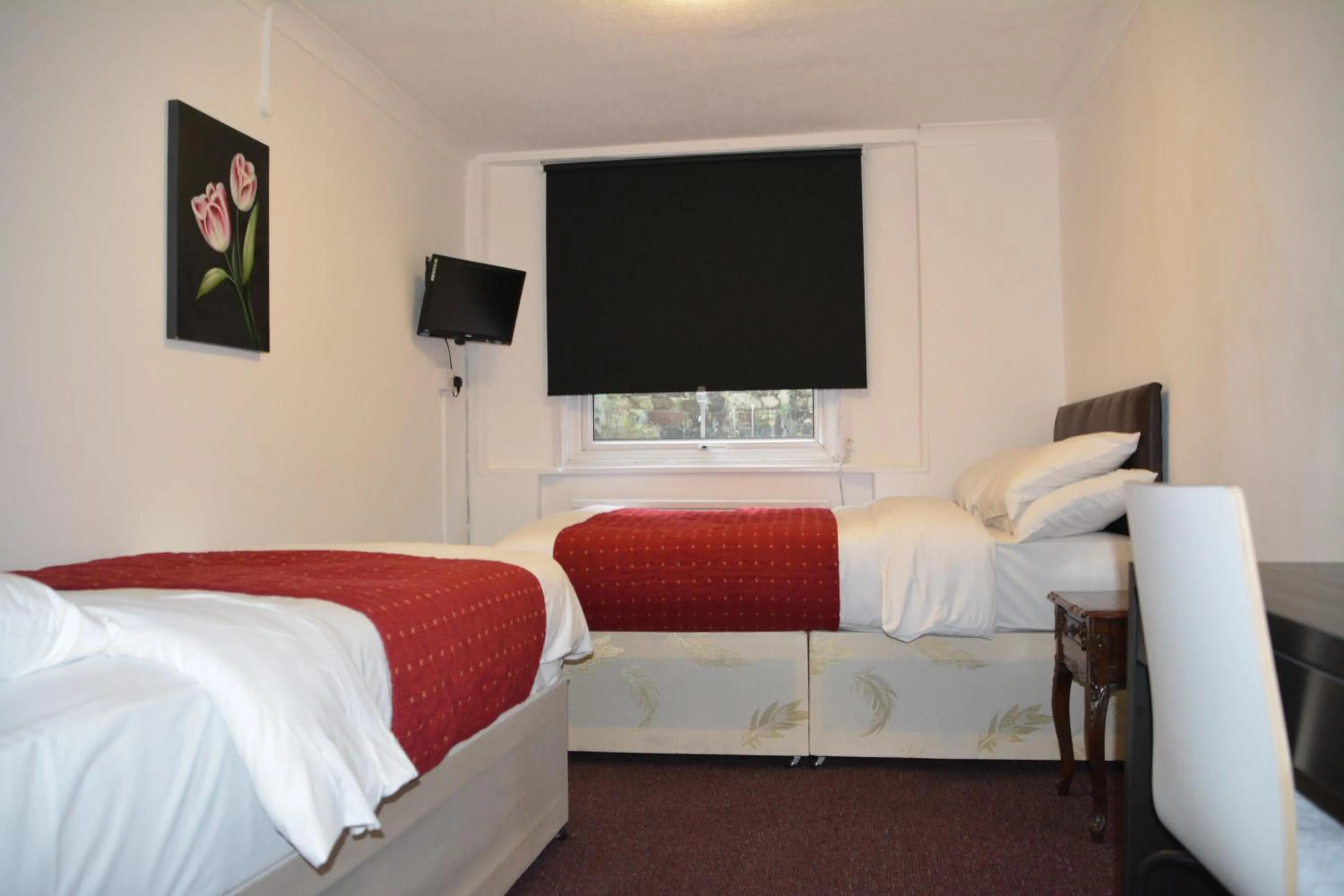 Bedroom, Bed in Bow Guest House