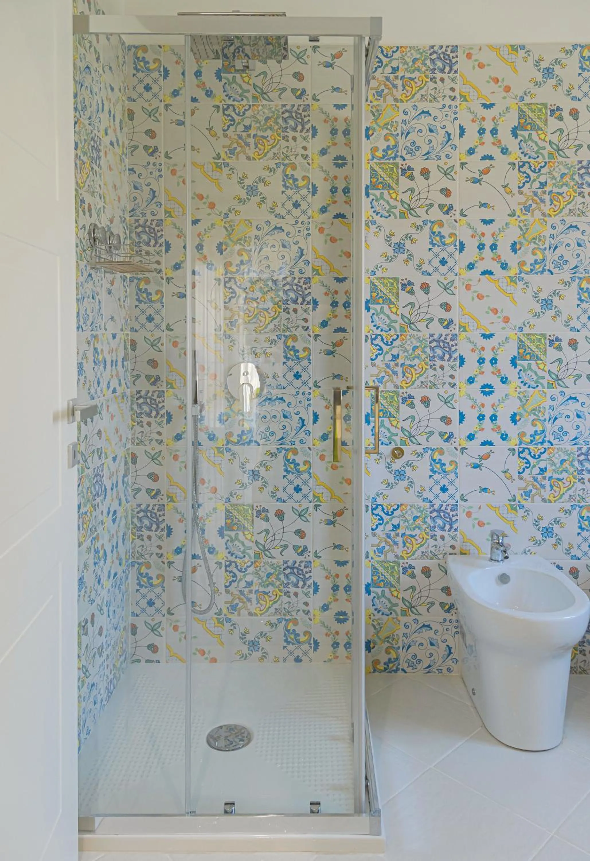 Shower in Maison Matie B&B Ercolano