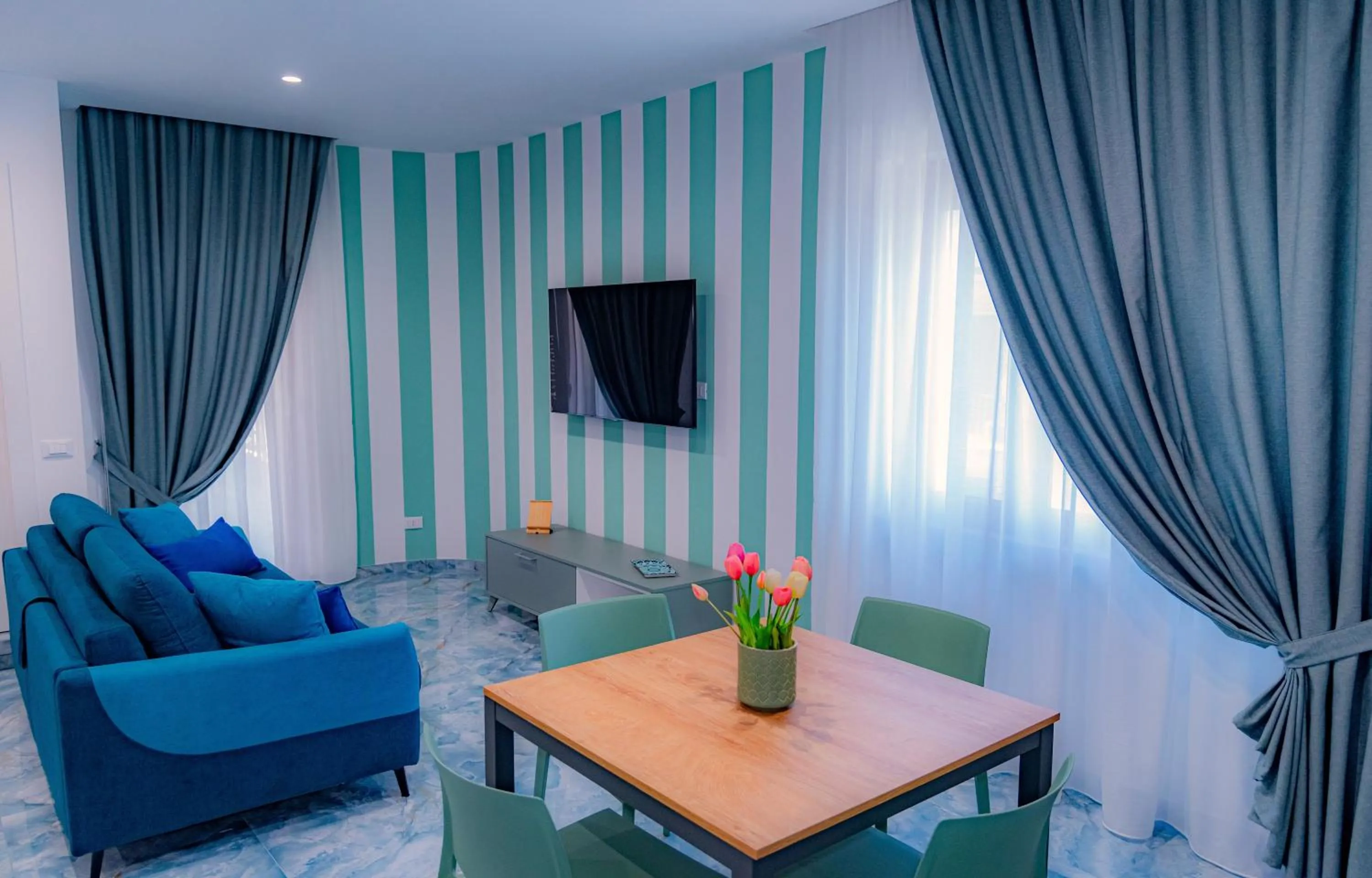 TV and multimedia in Maison Matie B&B Ercolano