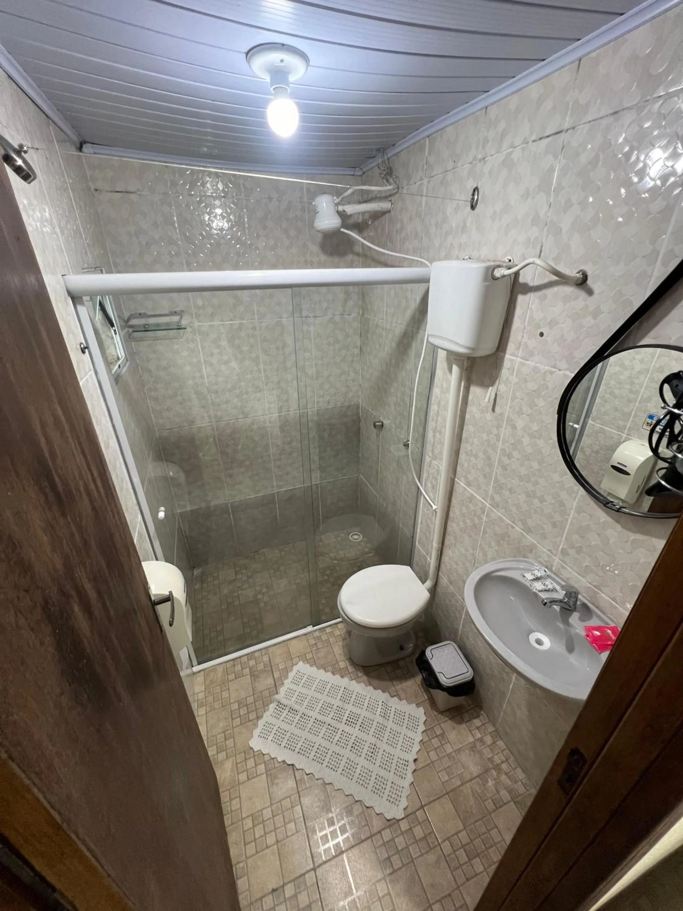 Shower in Pousada Coração da Ilha