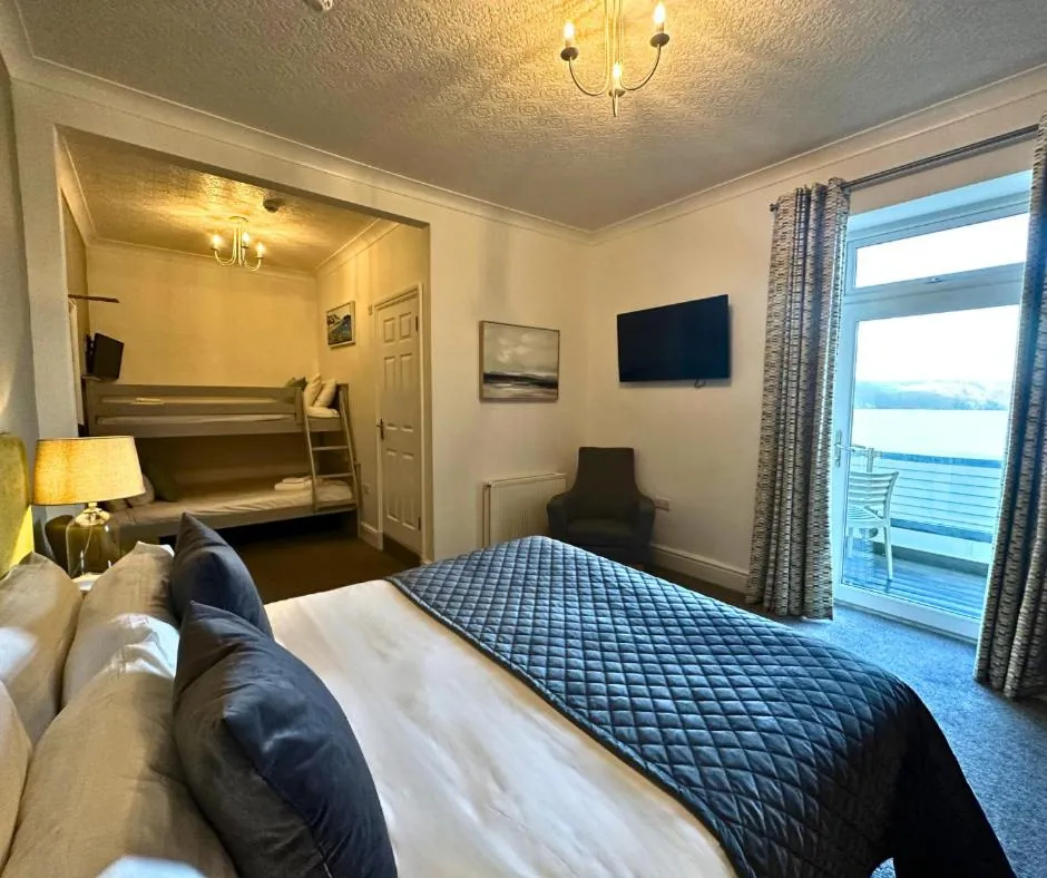 Bedroom, Bed in The Cliff Hotel & Spa