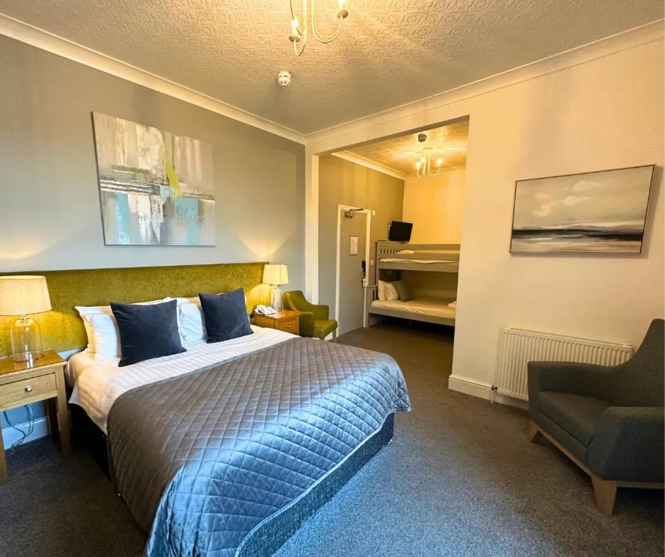 Bedroom, Bed in The Cliff Hotel & Spa